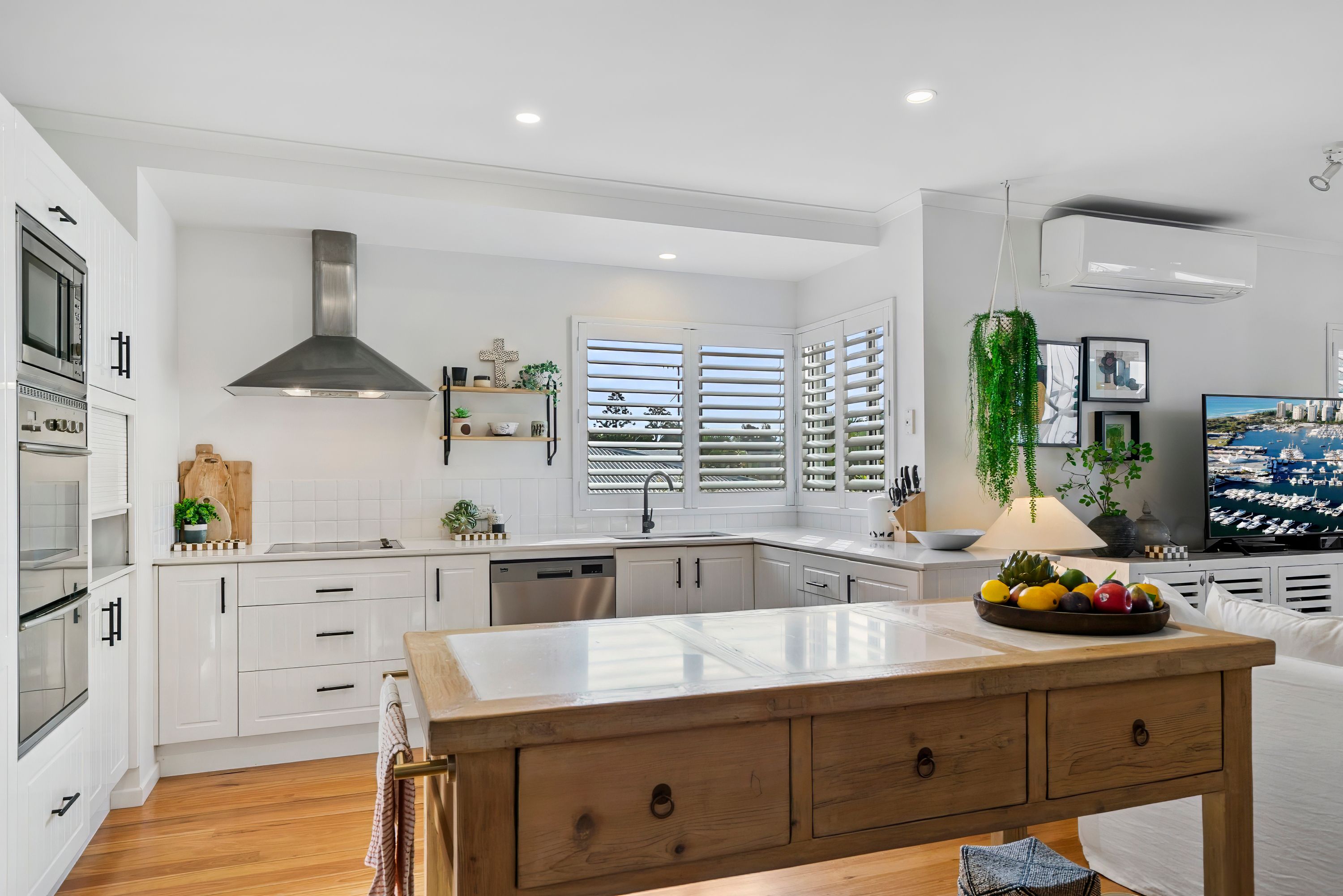 1/12 Blakesley Street — photo 5 of 21