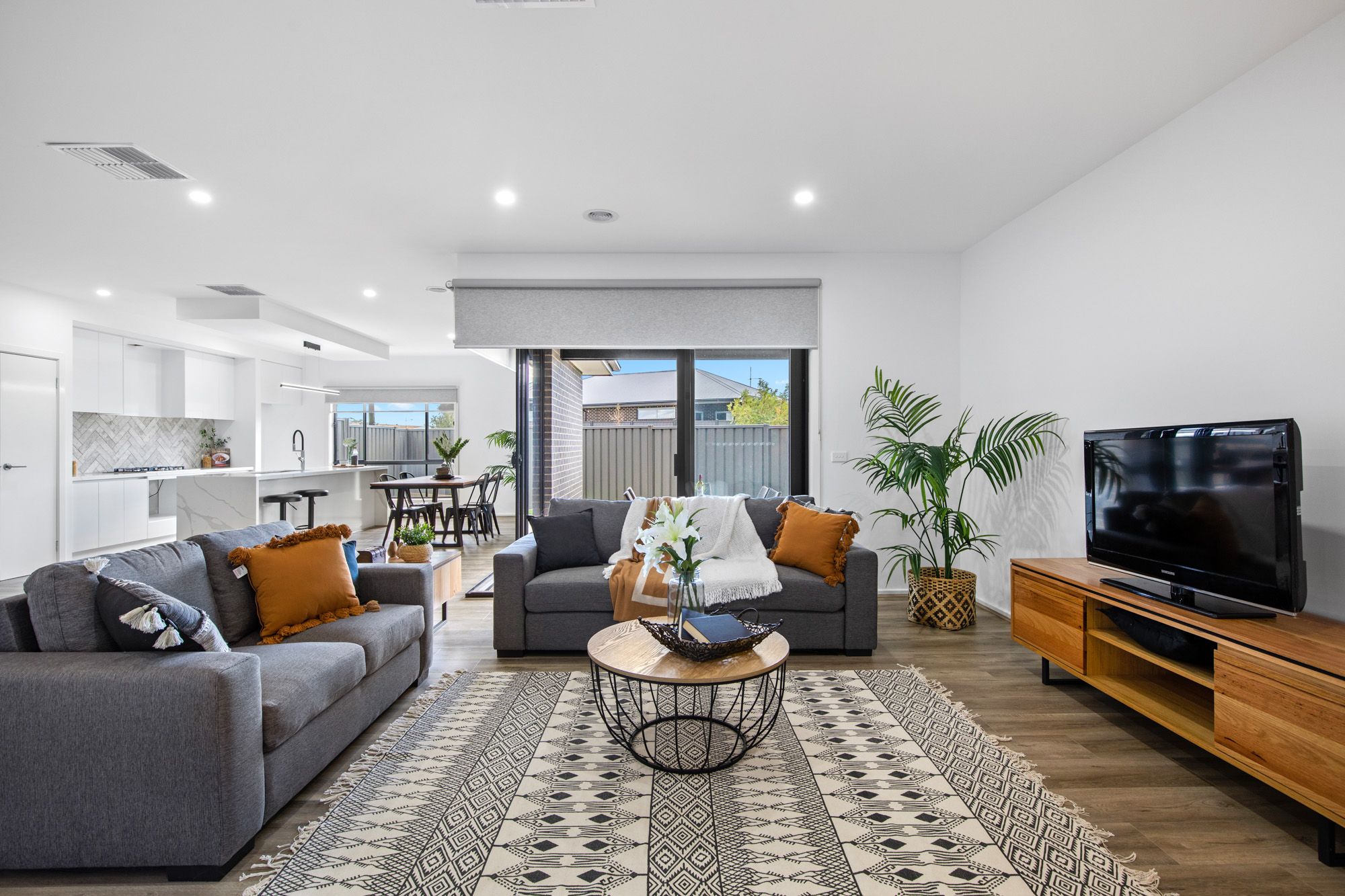 33 Namadgi Crescent, Truganina, VIC 3029
