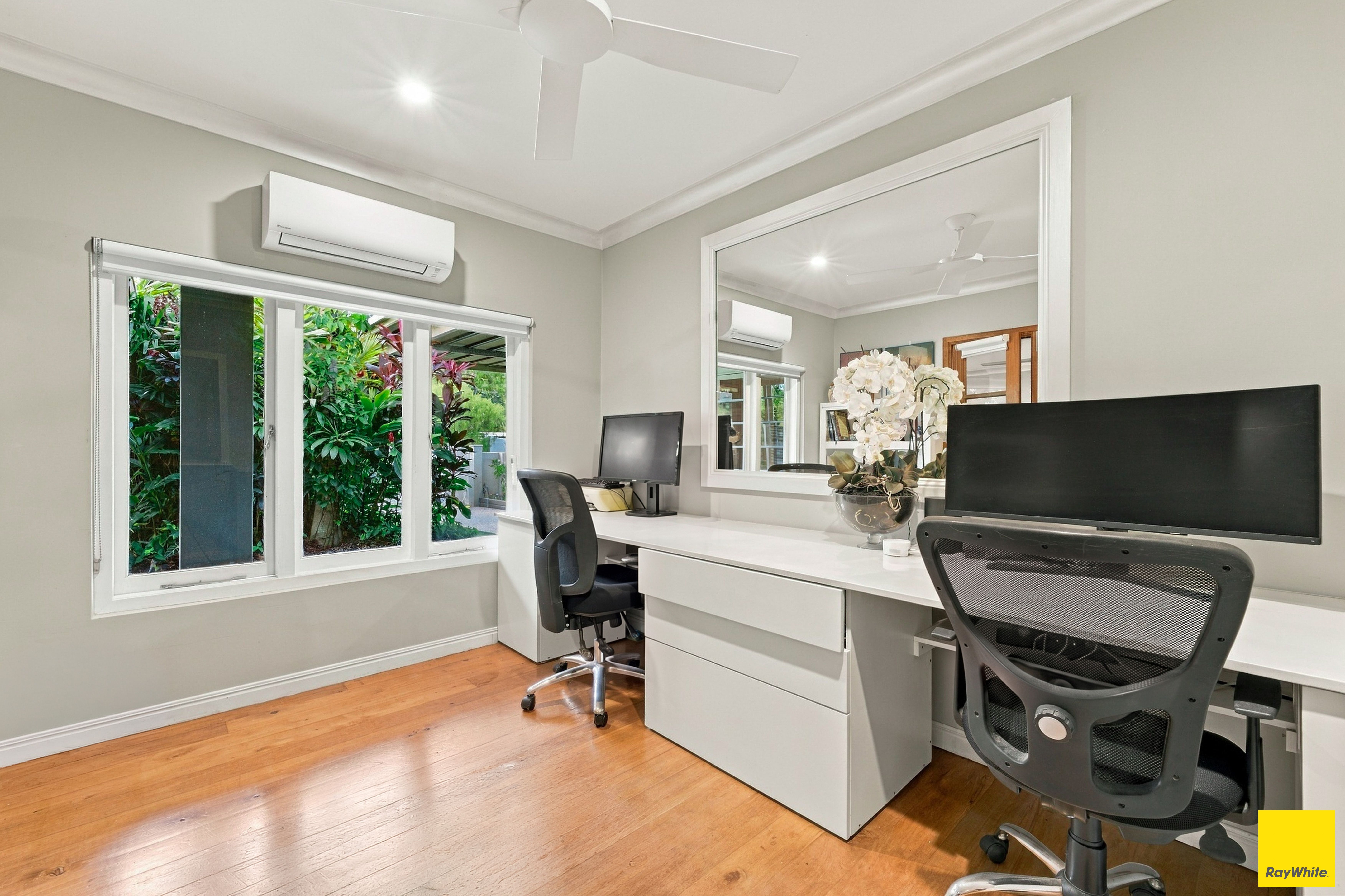 25 Endeavour Road — photo 13 of 30