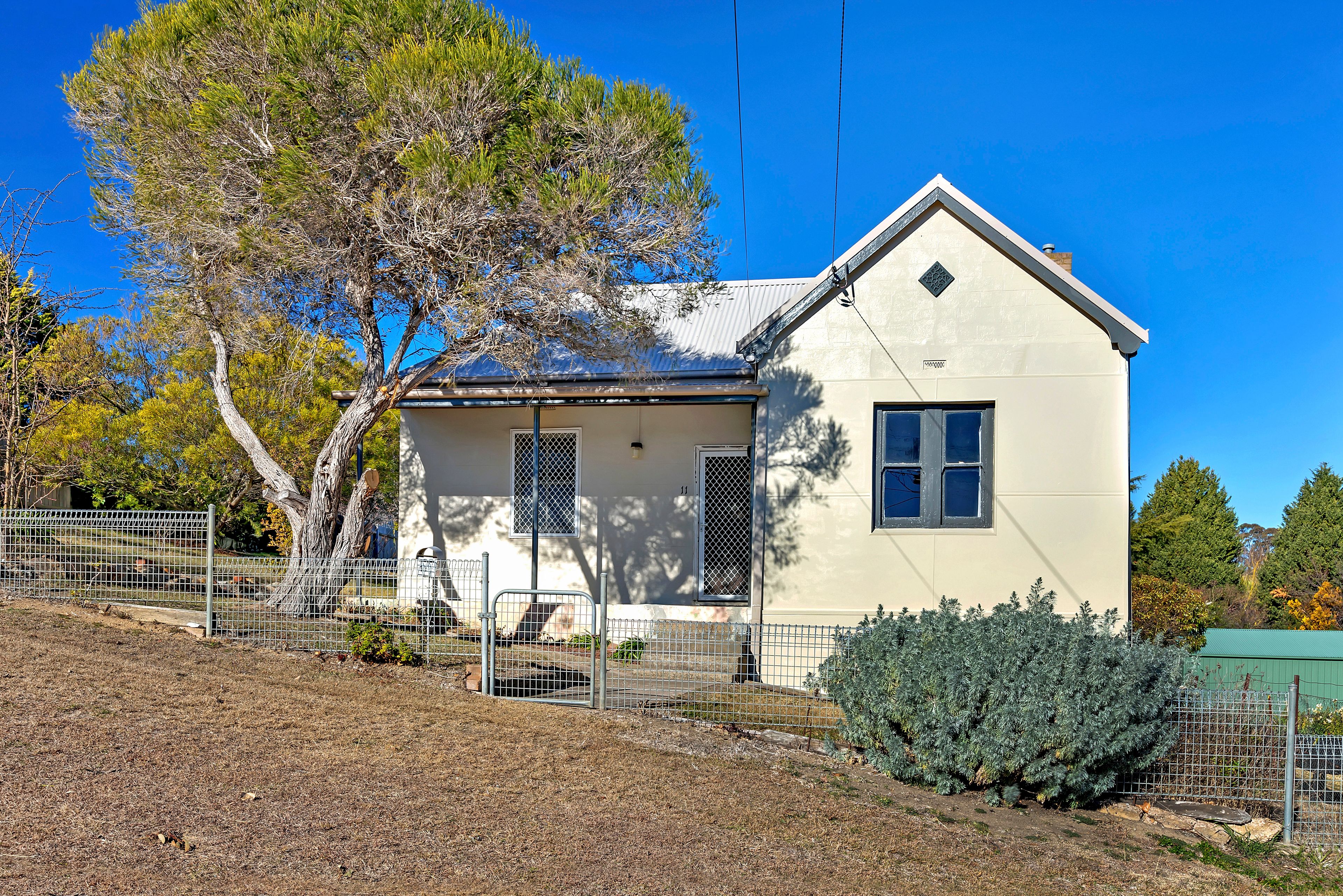11 Paine Street