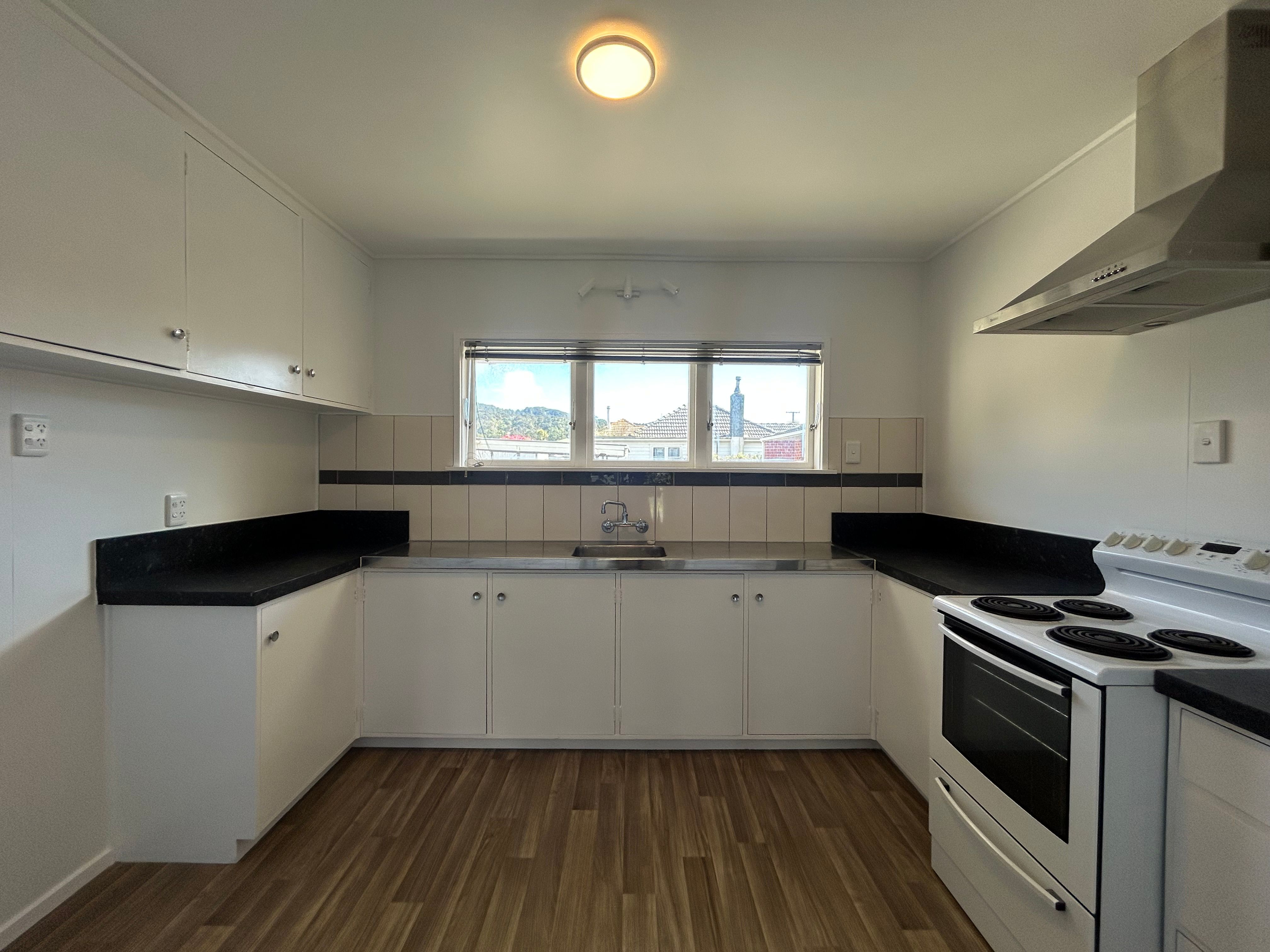 1/2 Reading Street, Wainuiomata, Lower Hutt City