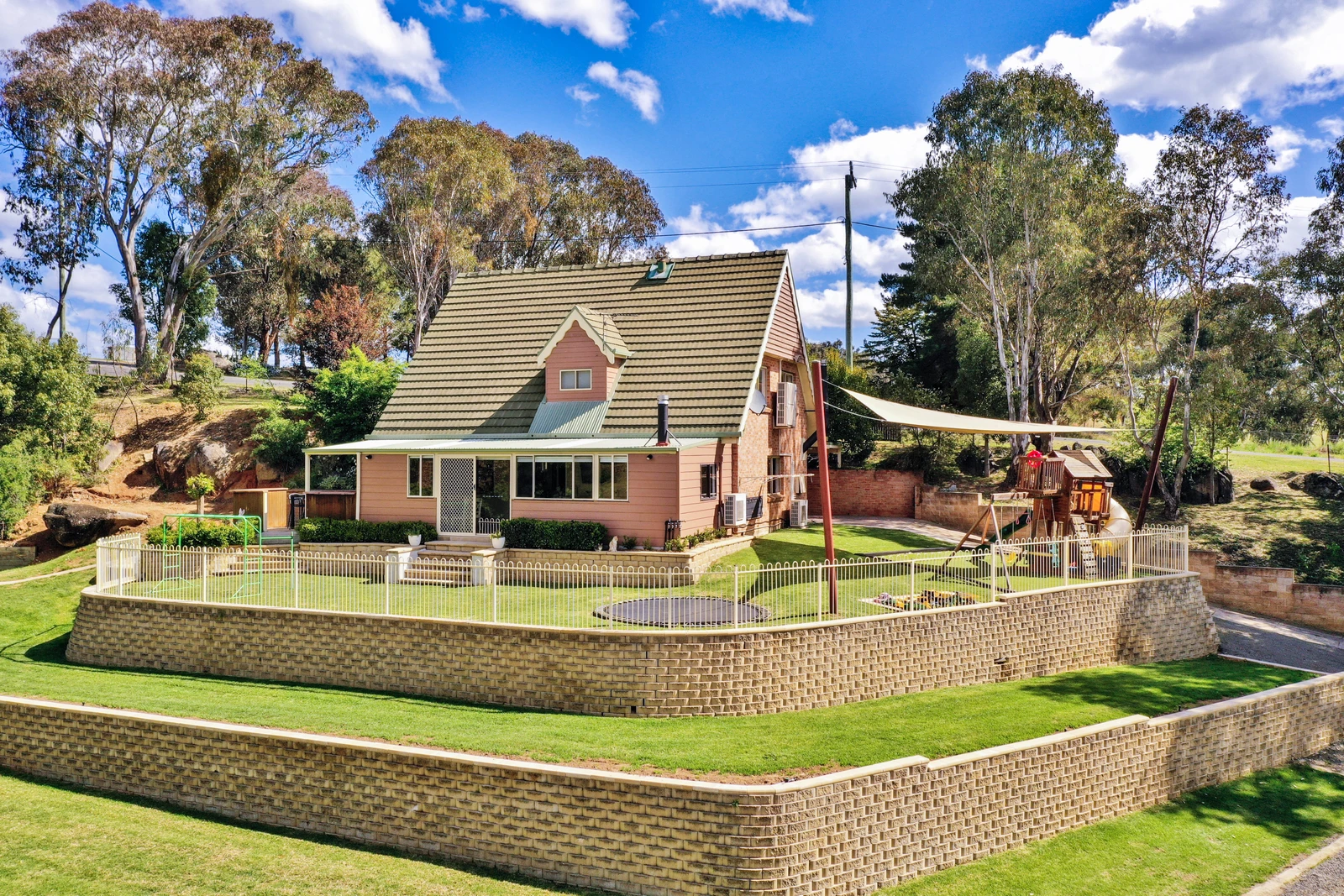 63 Victoria Gully Road, Young, NSW 2594