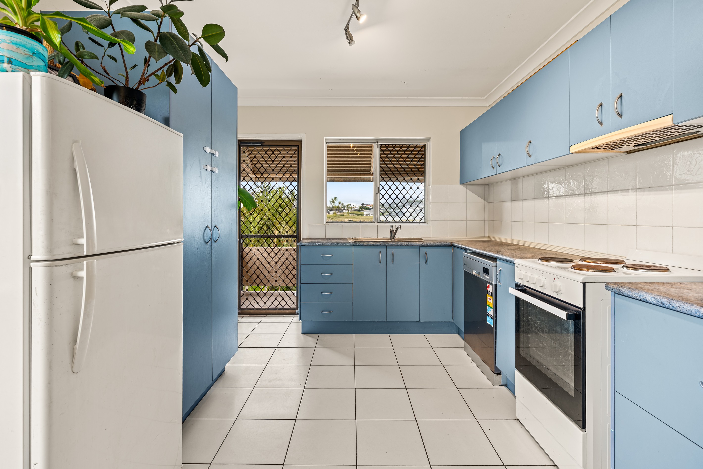 6/6 Mclay Street, Coorparoo, QLD 4151