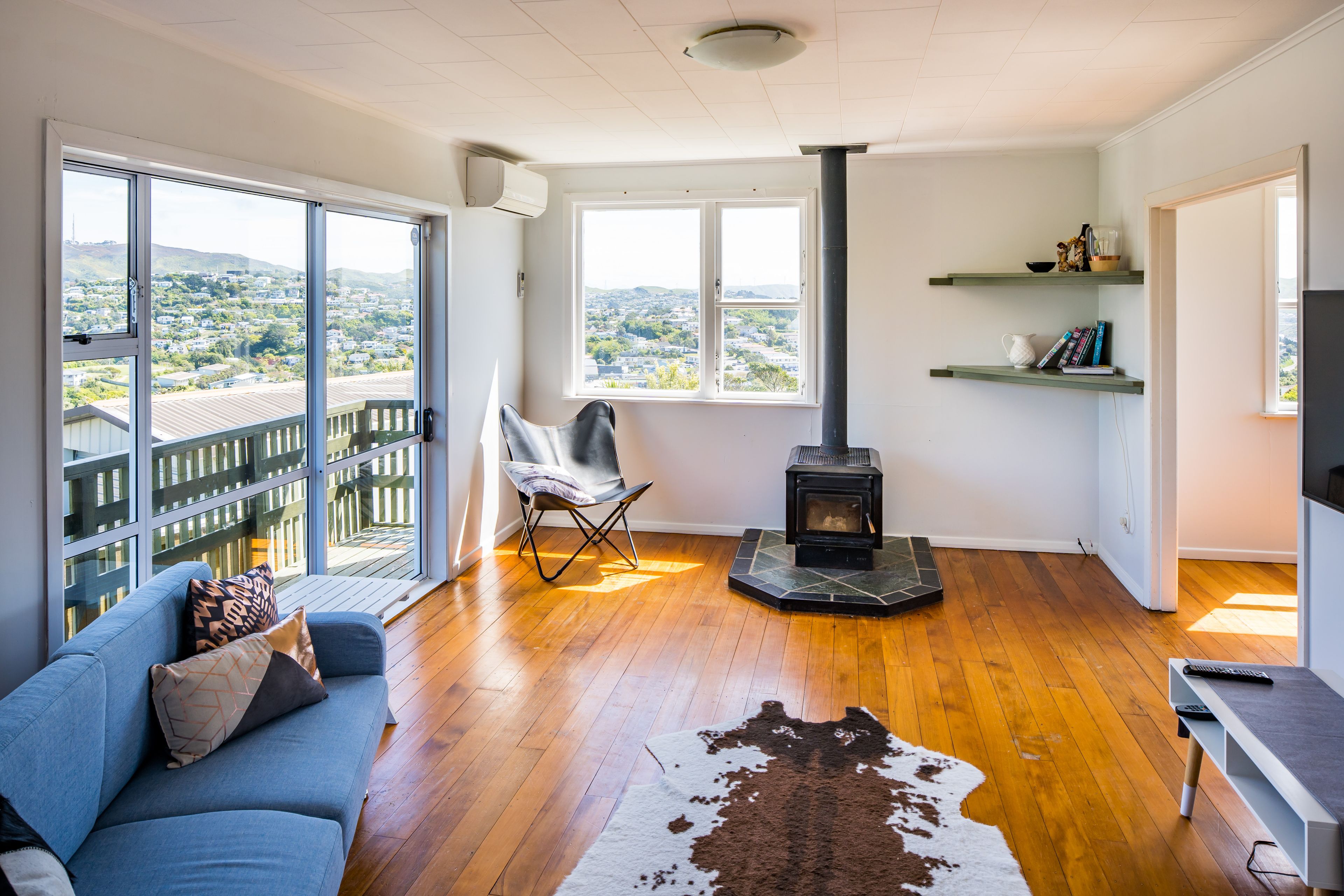 34 Brooker Grove, Newlands, Wellington City