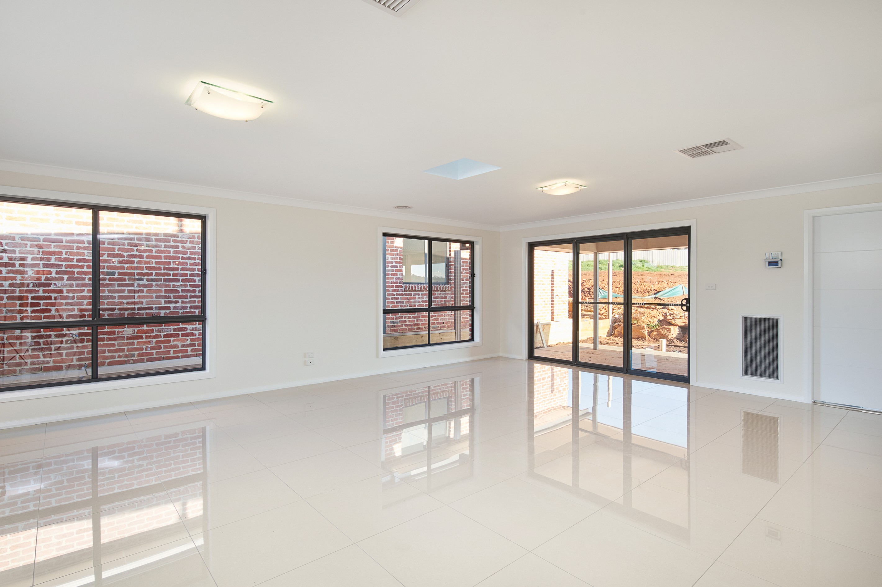 123 Brooklyn Drive, Bourkelands, NSW 2650