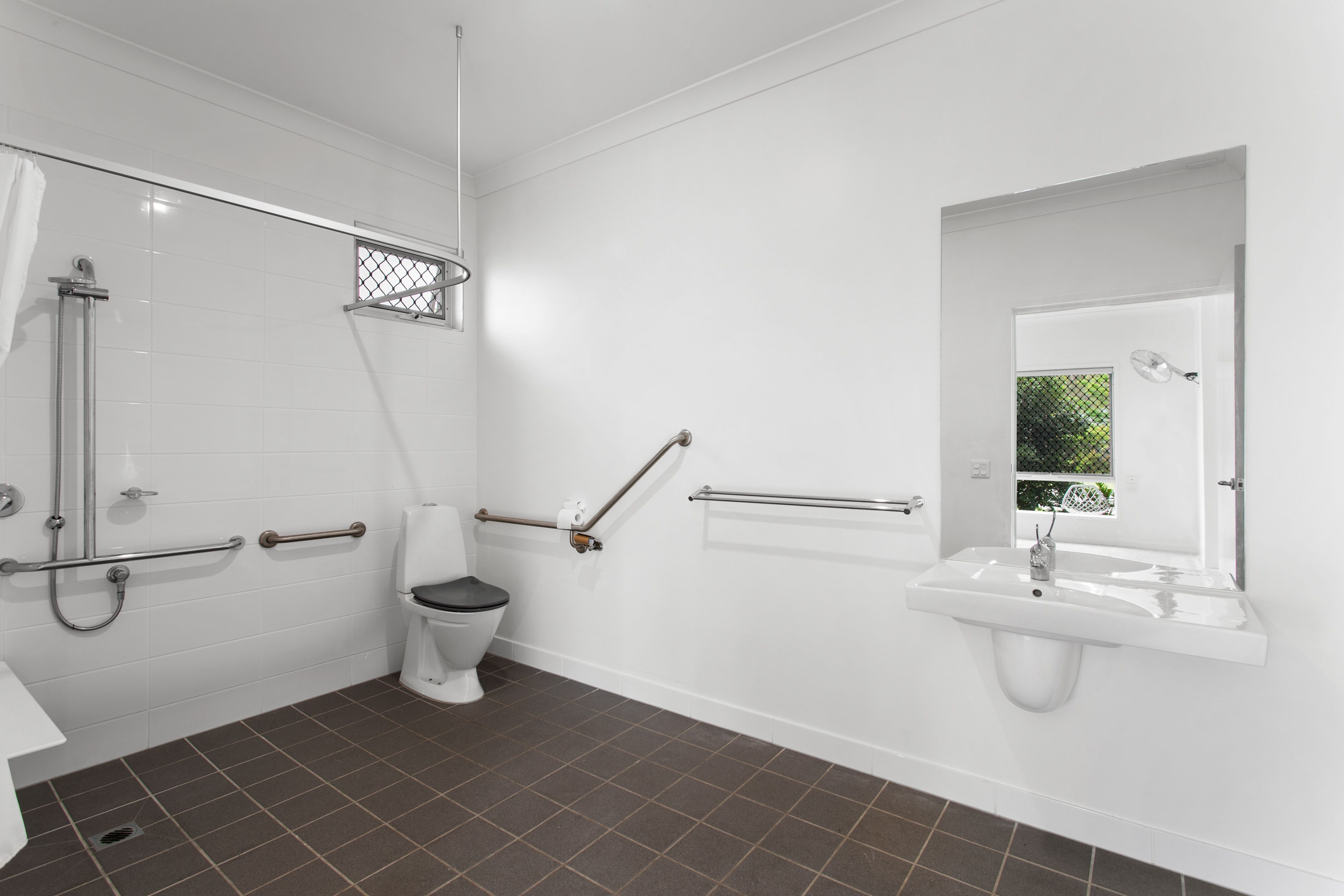 110 Bancroft Terrace — photo 9 of 14