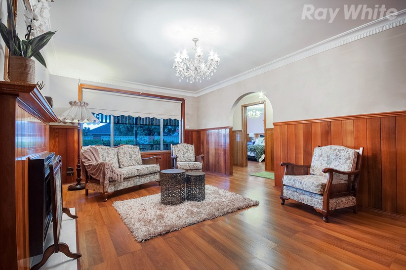 111 The Fairway, Kingsbury, VIC 3083