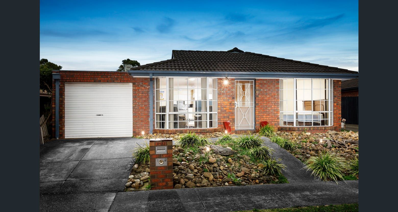 1/53 Jacaranda Drive, Mill Park, VIC 3082