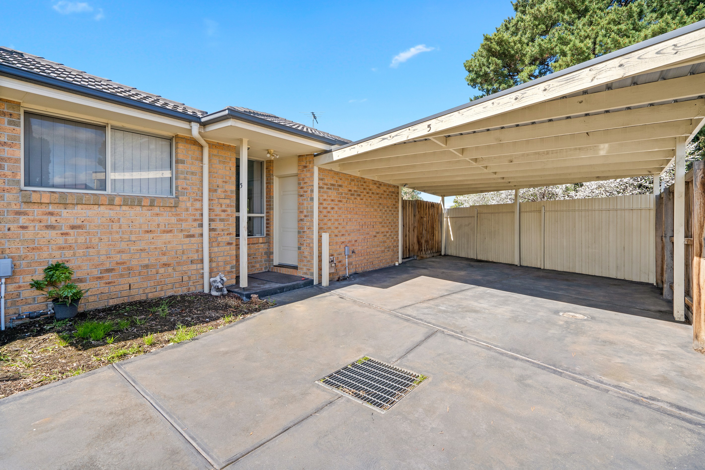 5/23 Midholm Court, Thomastown, VIC 3074