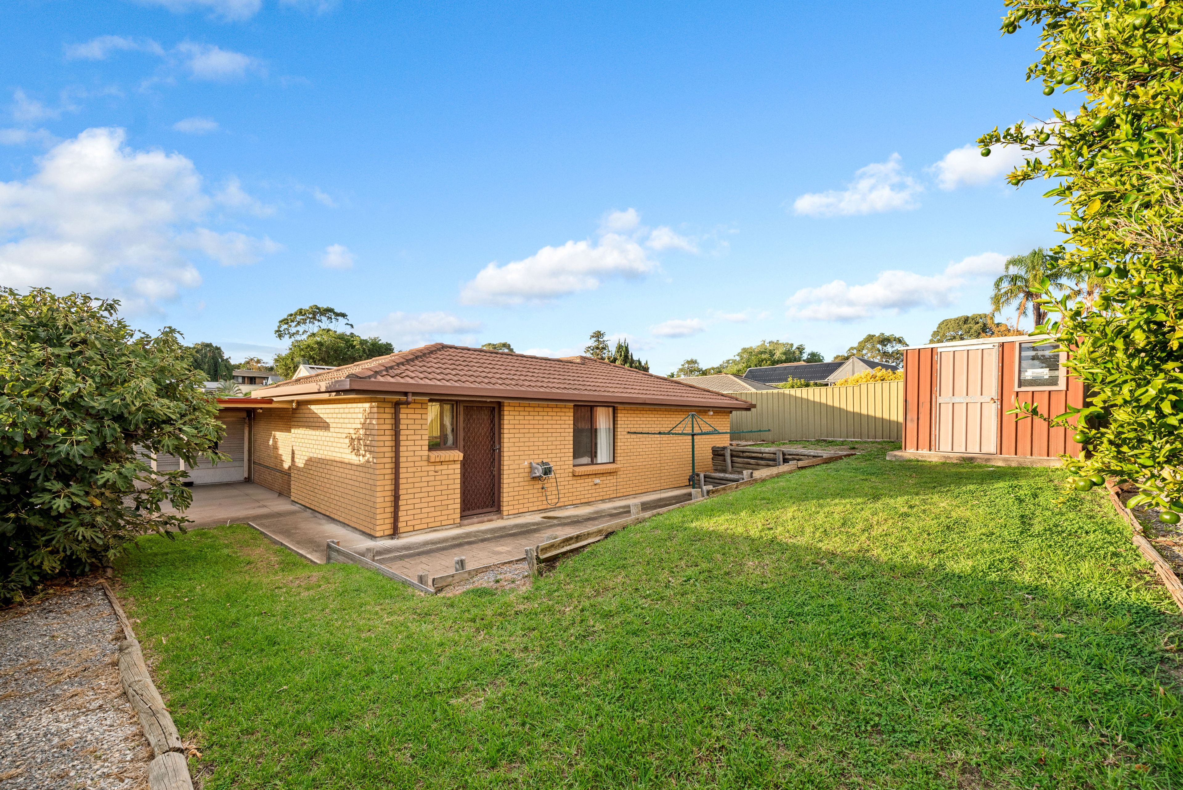 75 Sherebrooke Boulevard — photo 24 of 24