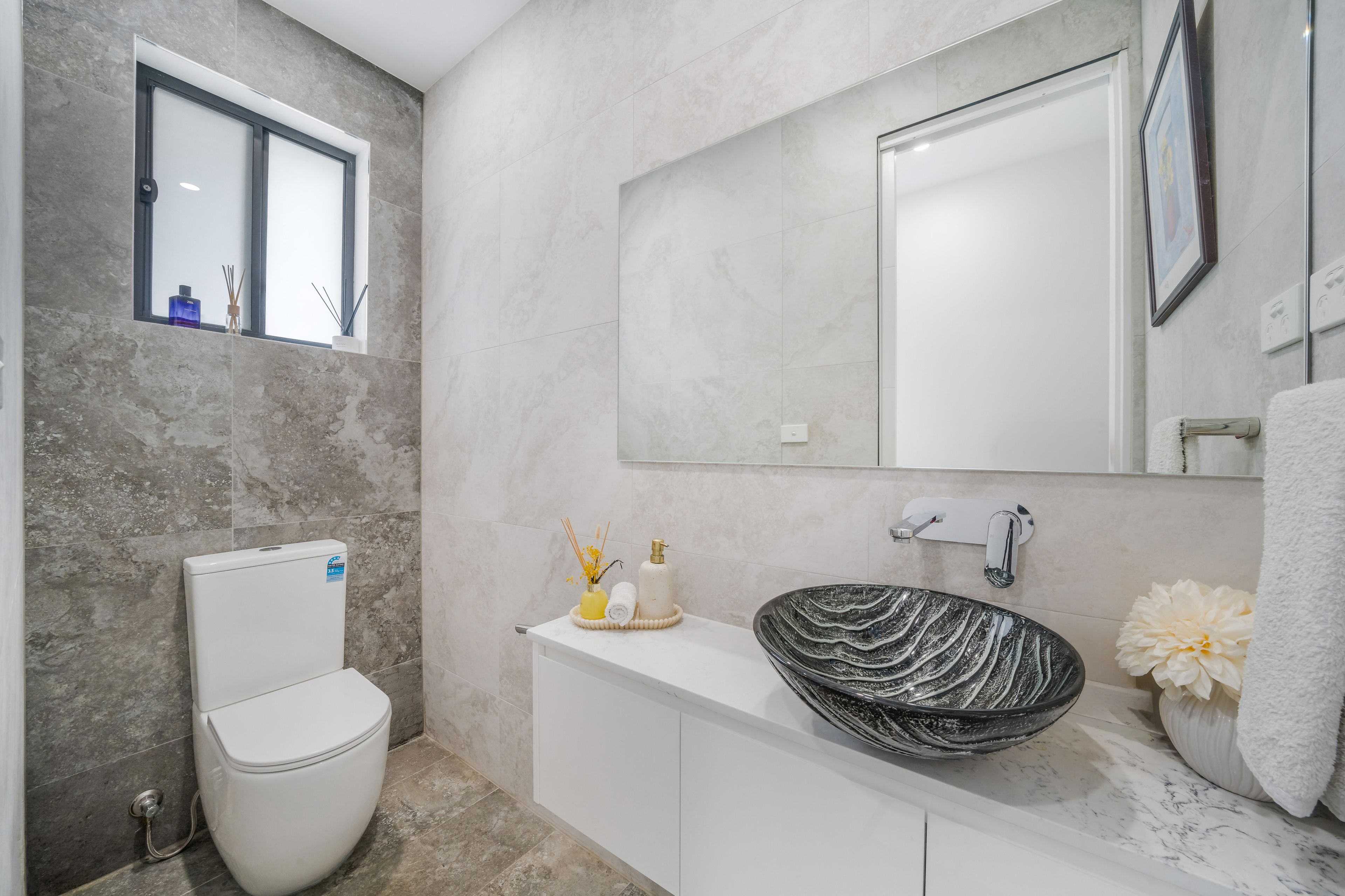 26 Parhelion Street — photo 15 of 21