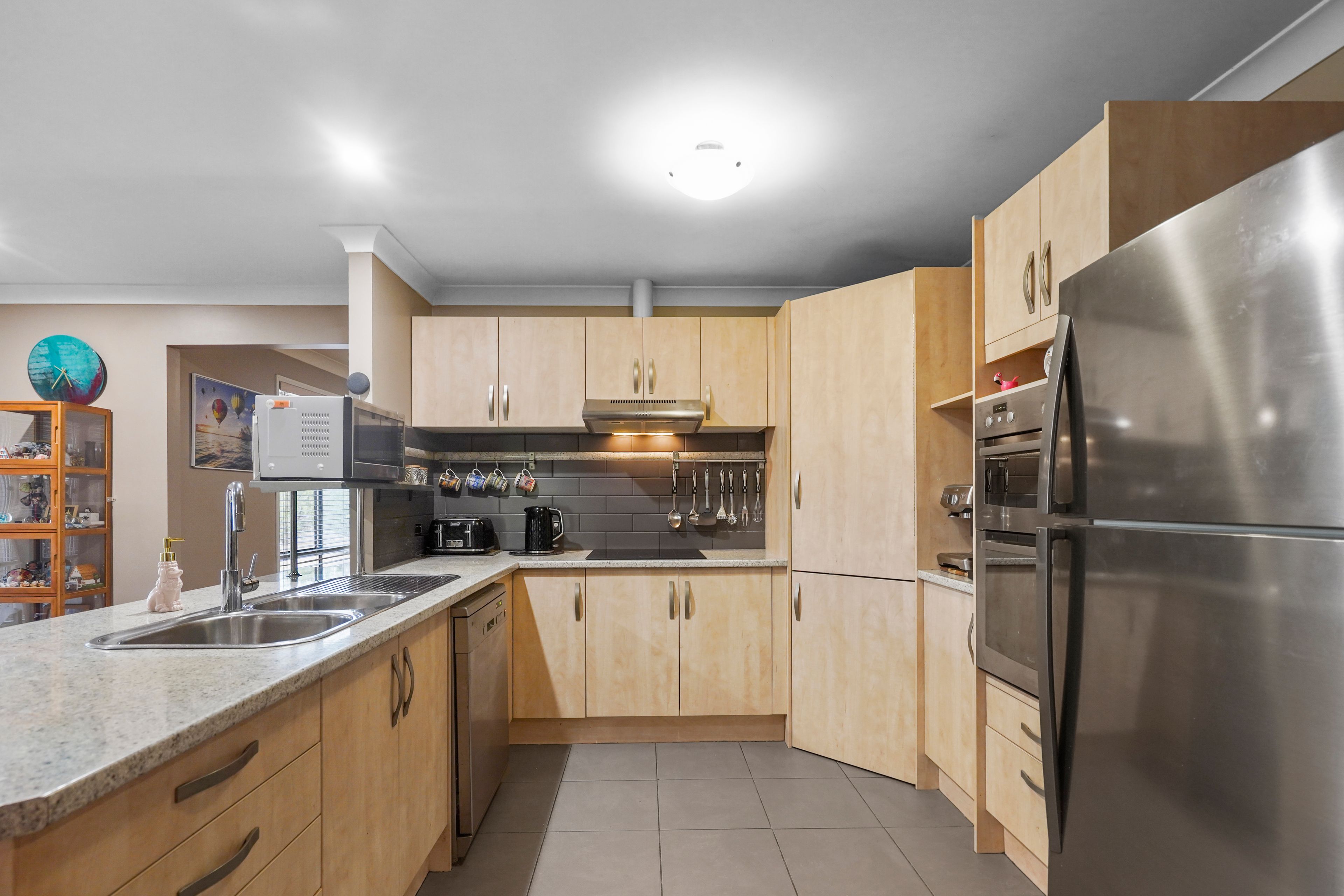 72 Lakes Drive — photo 8 of 23