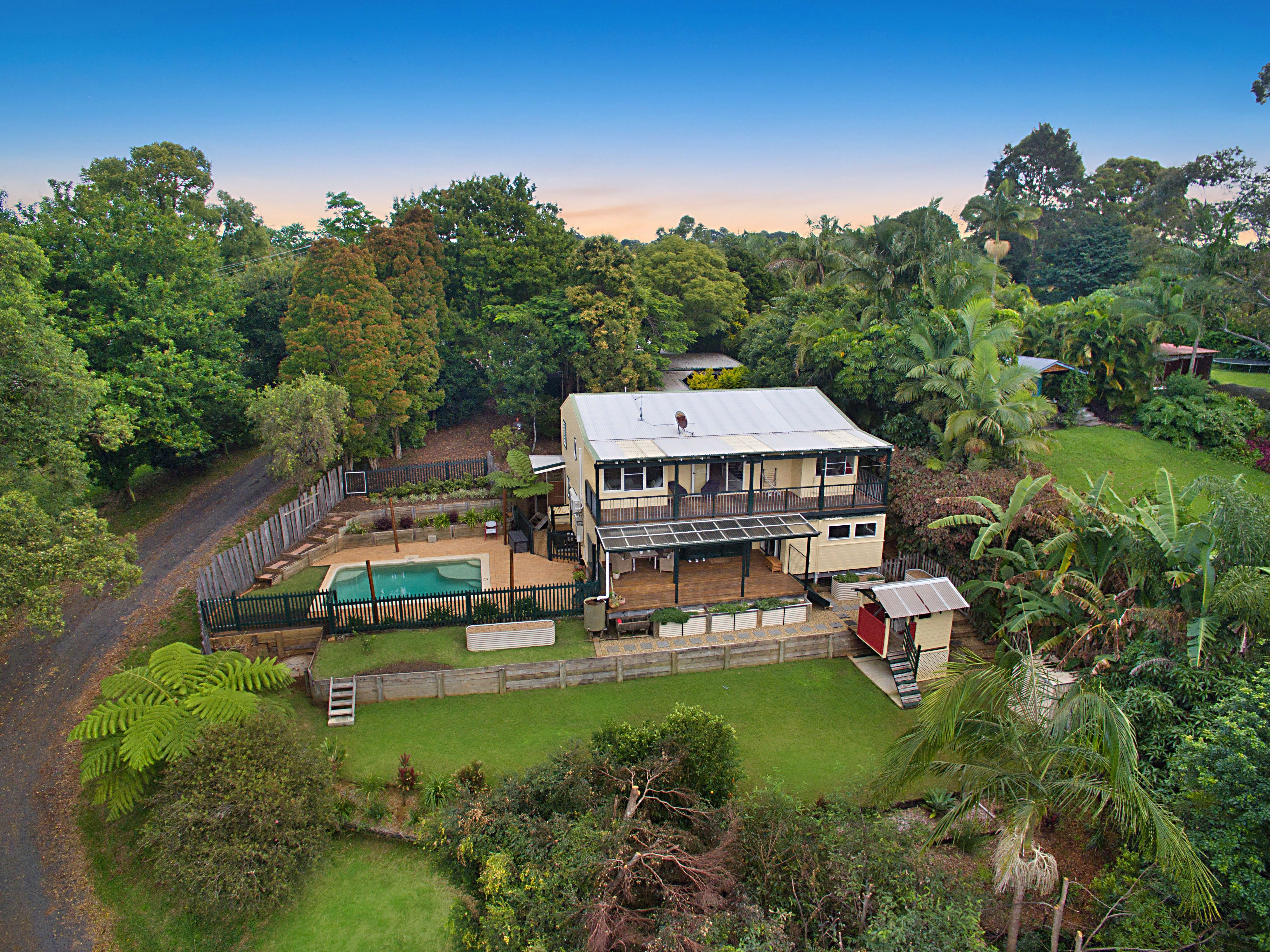 20 Roses Road