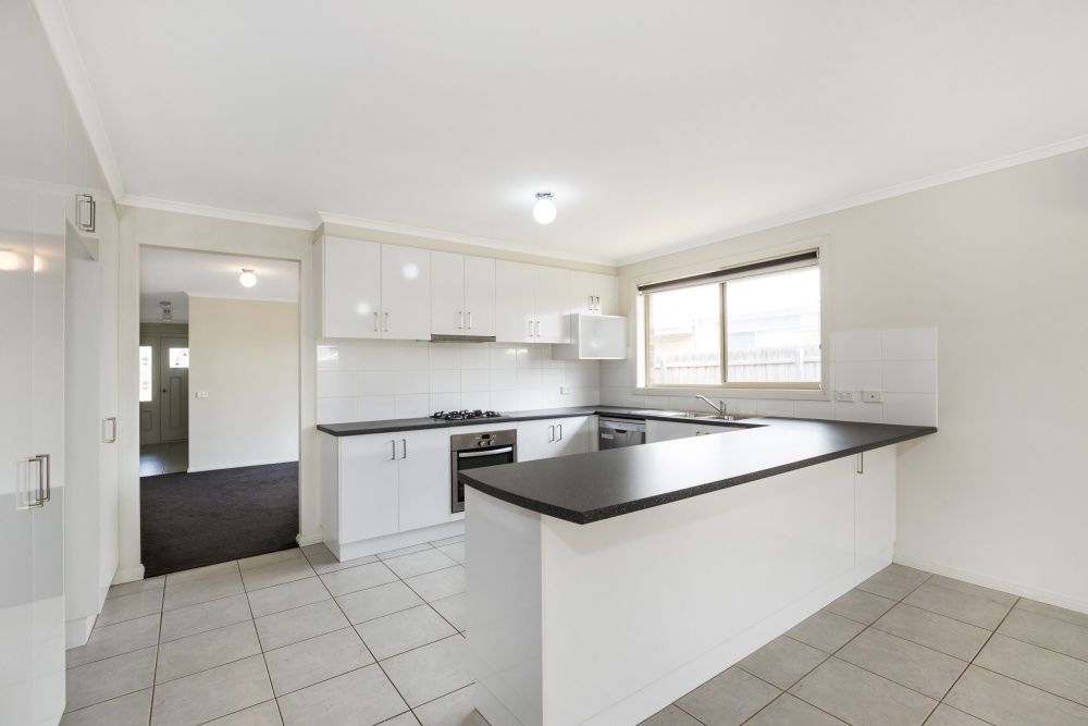 16 Bronzewing Street, Pakenham, VIC 3810