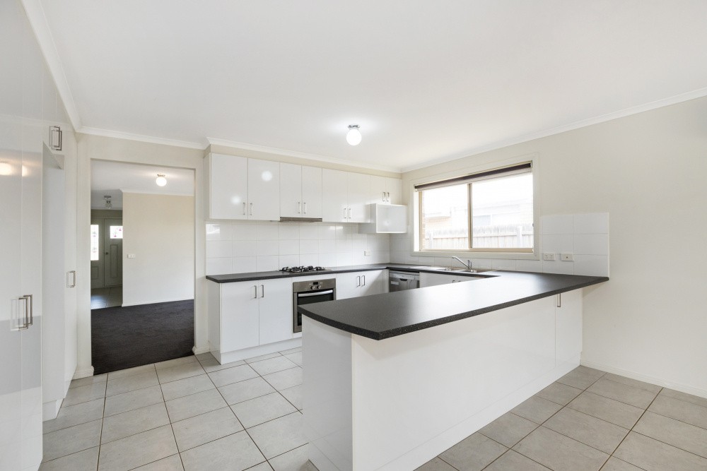 16 Bronzewing Street, Pakenham, VIC 3810