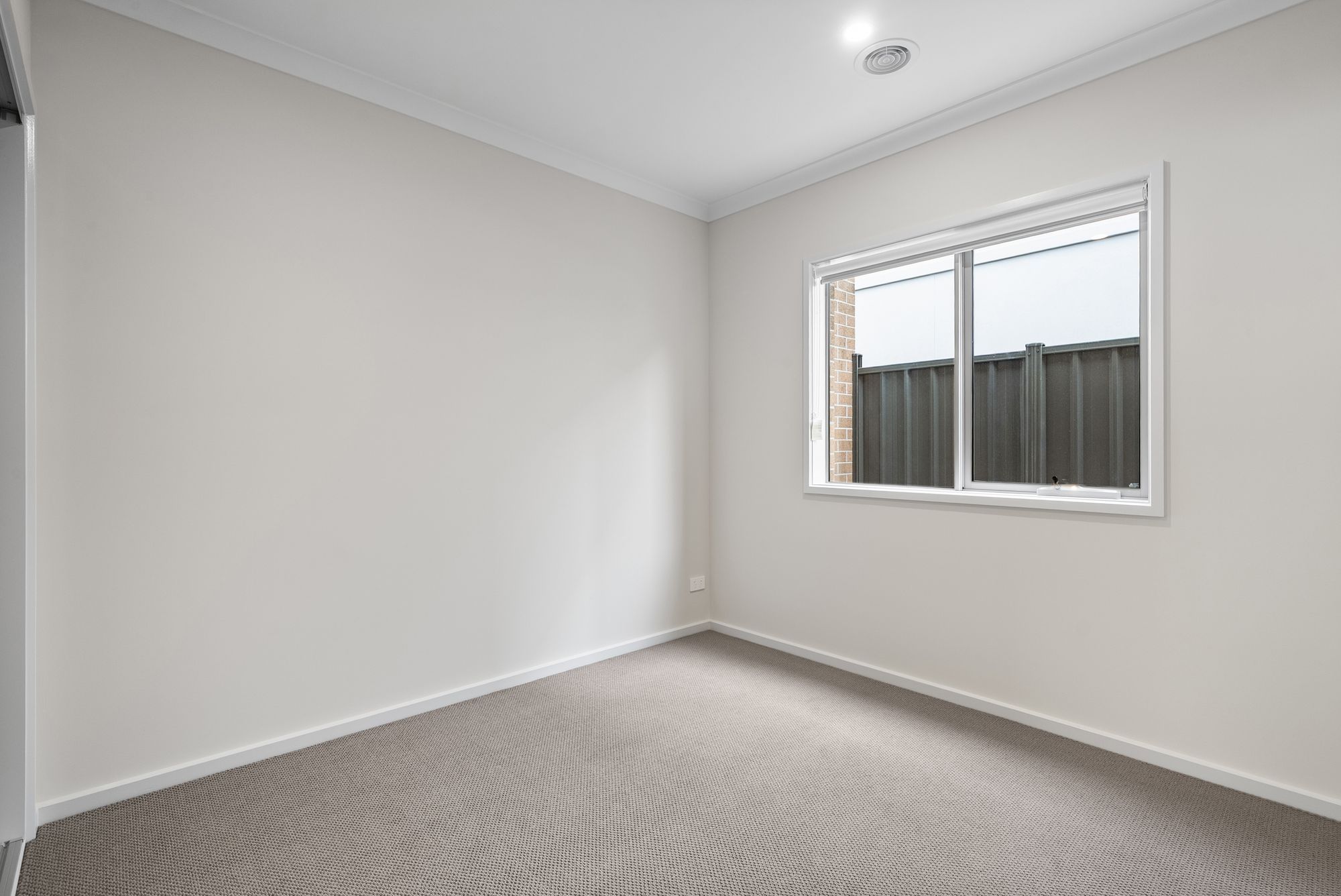 53 Racka Road — photo 10 of 13