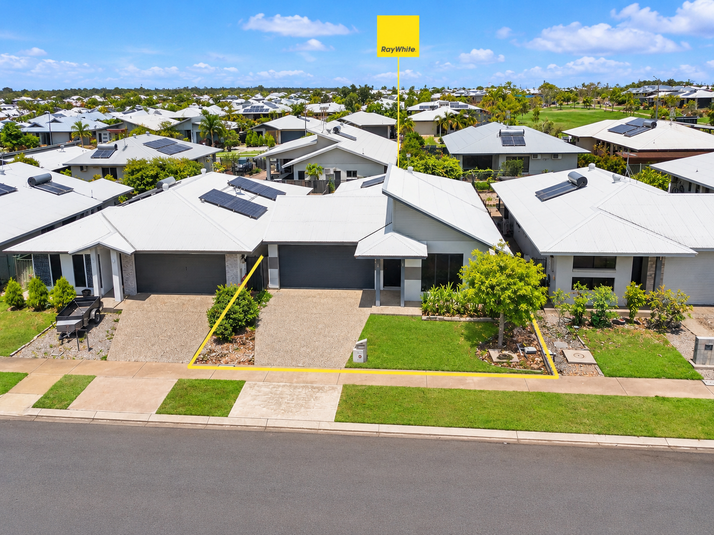 29 Canegrass Circuit — photo from Ray White Palmerston