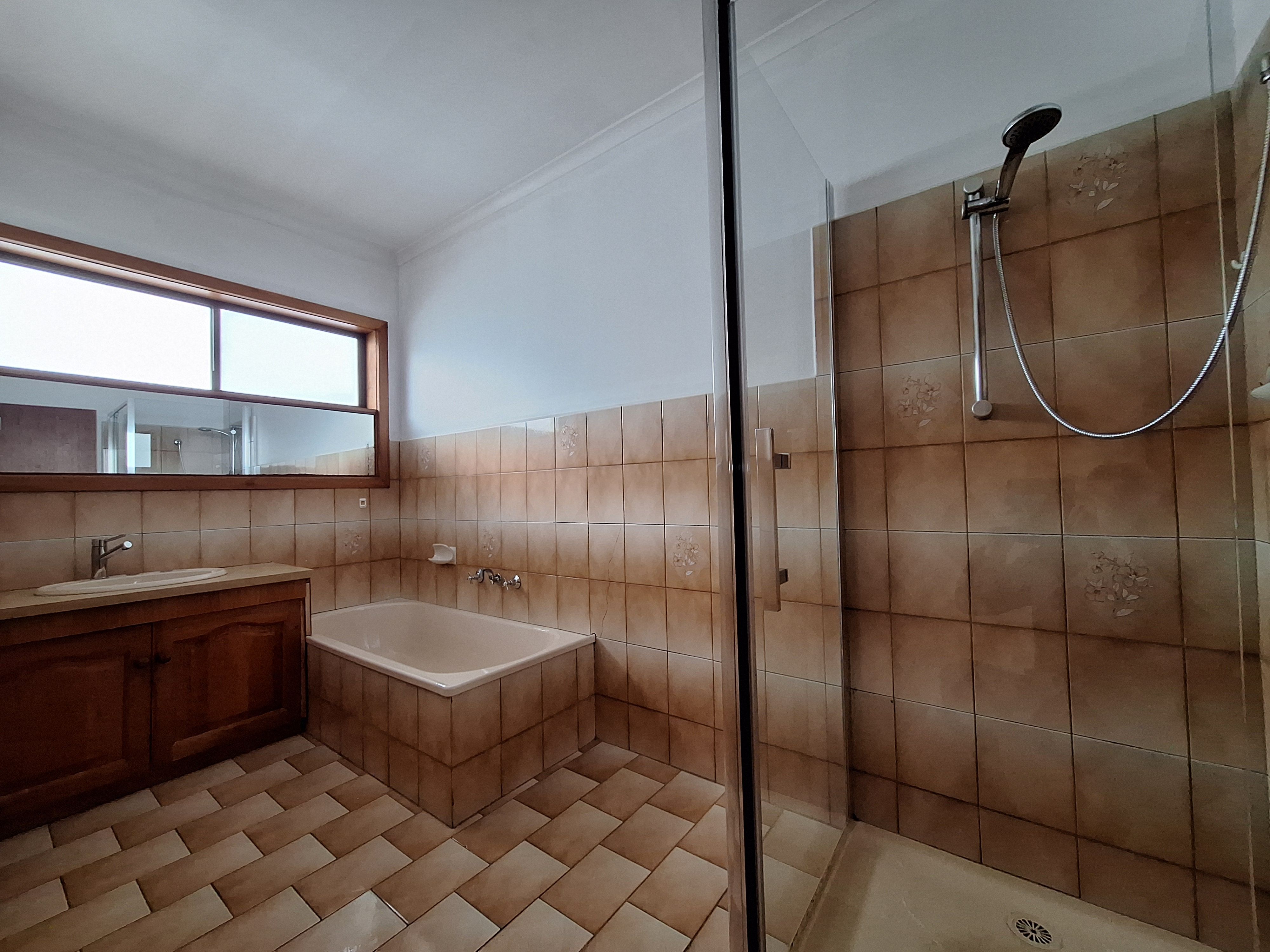 44 Parkstone Avenue — photo 14 of 16