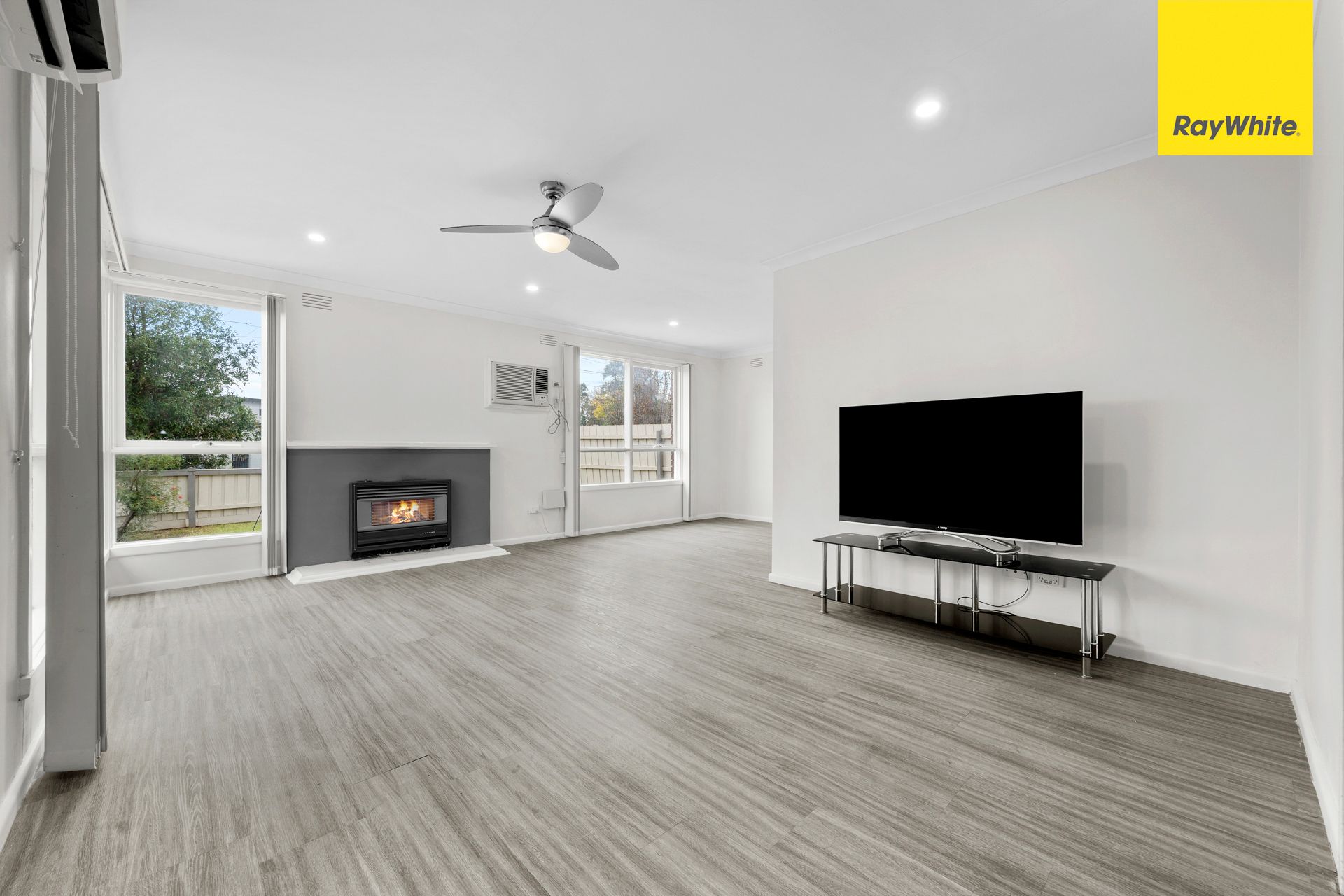 68 Marina Drive, Melton, VIC 3337