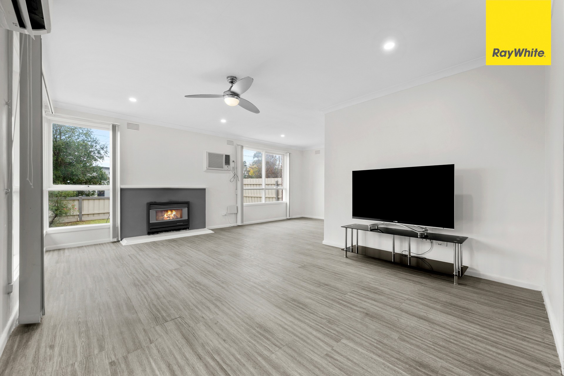 68 Marina Drive, Melton, VIC 3337