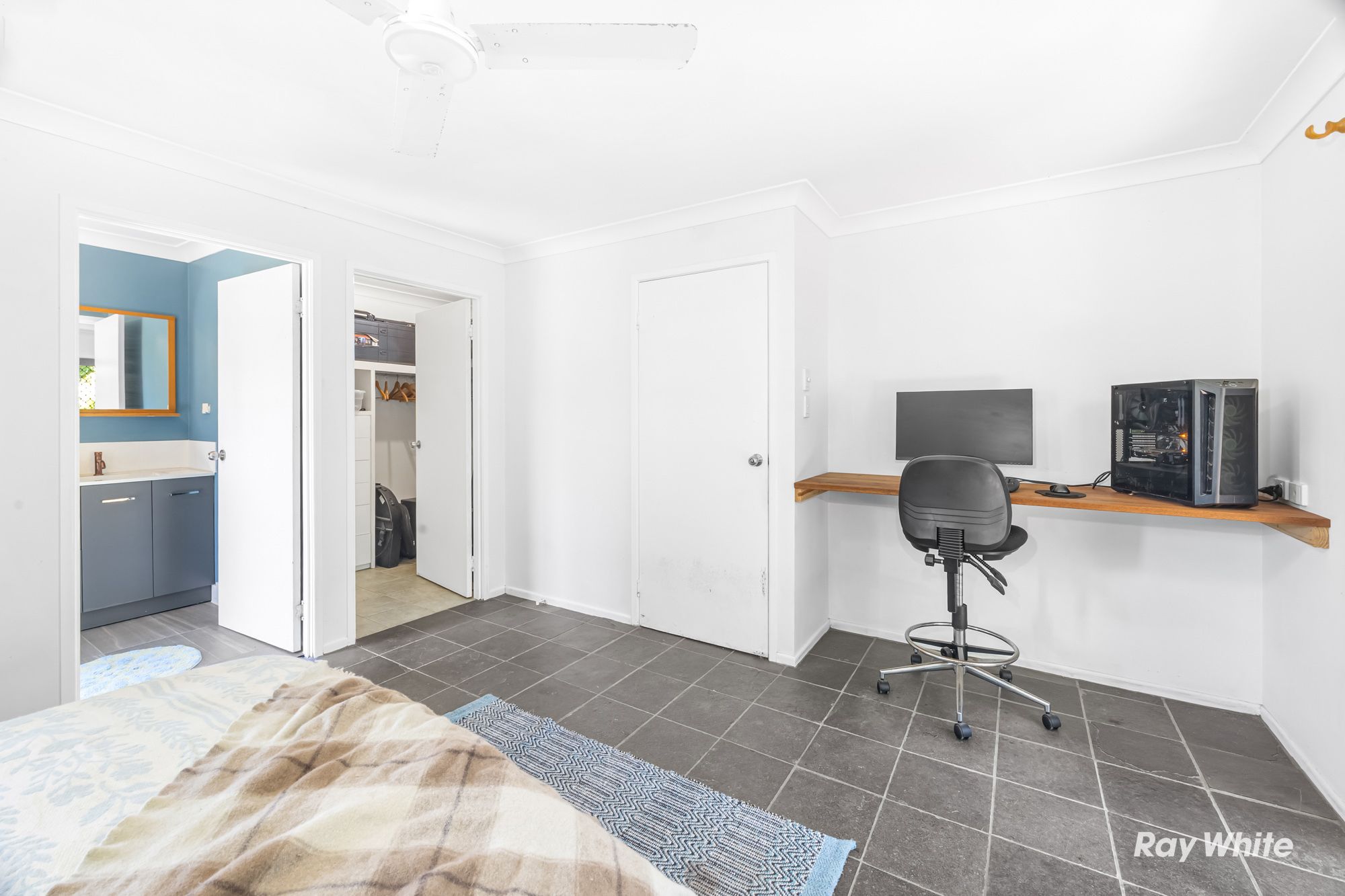 90 Adelaide Park Road — photo 14 of 28