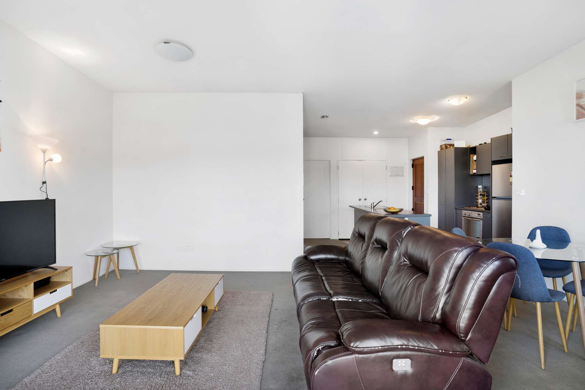 92/7 Kelvin Hart Drive photo 6