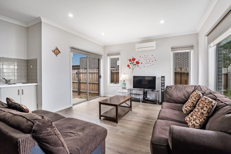 1/63 Boldrewood Parade, Reservoir, VIC 3073