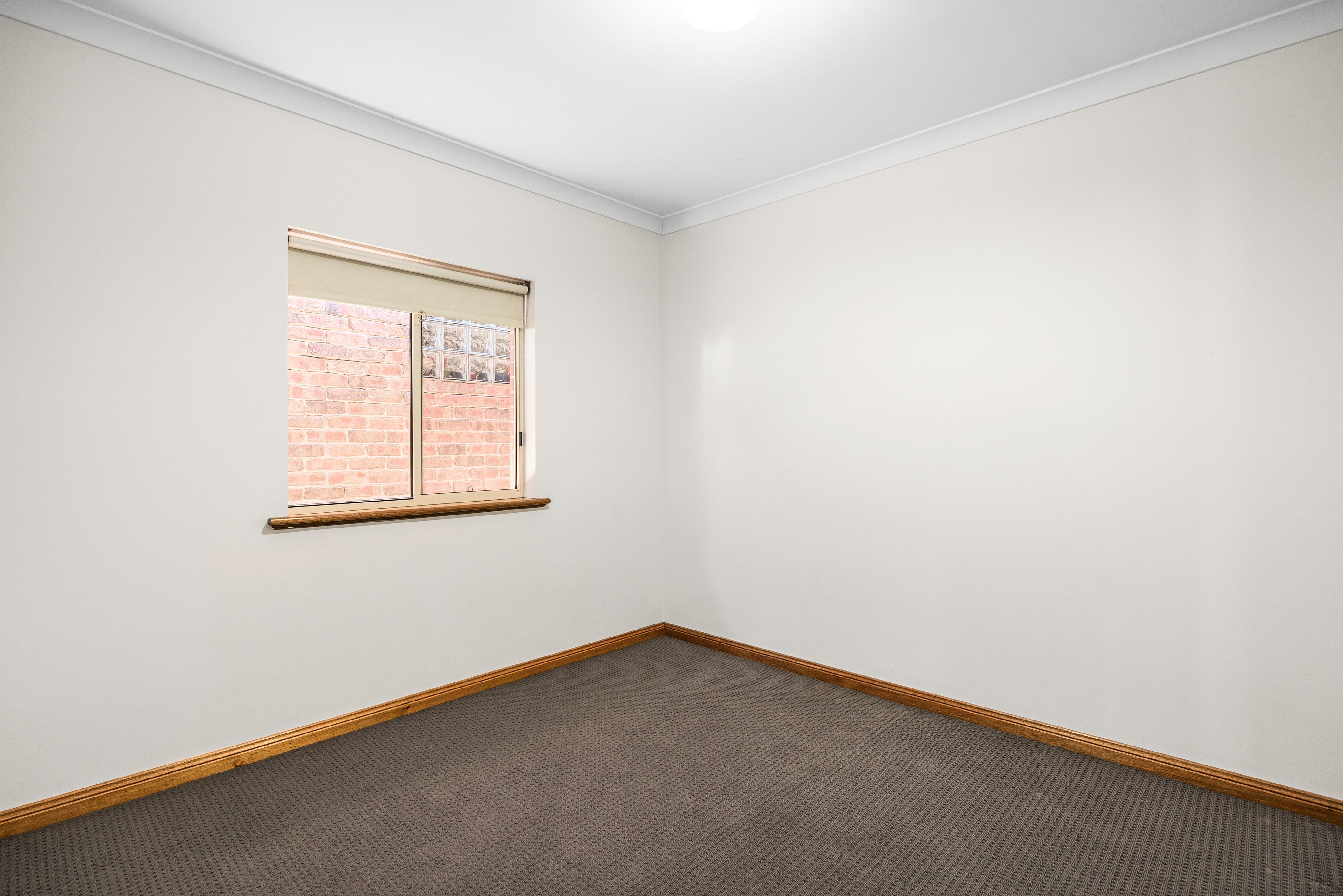 42B Silkes Road — photo 12 of 17
