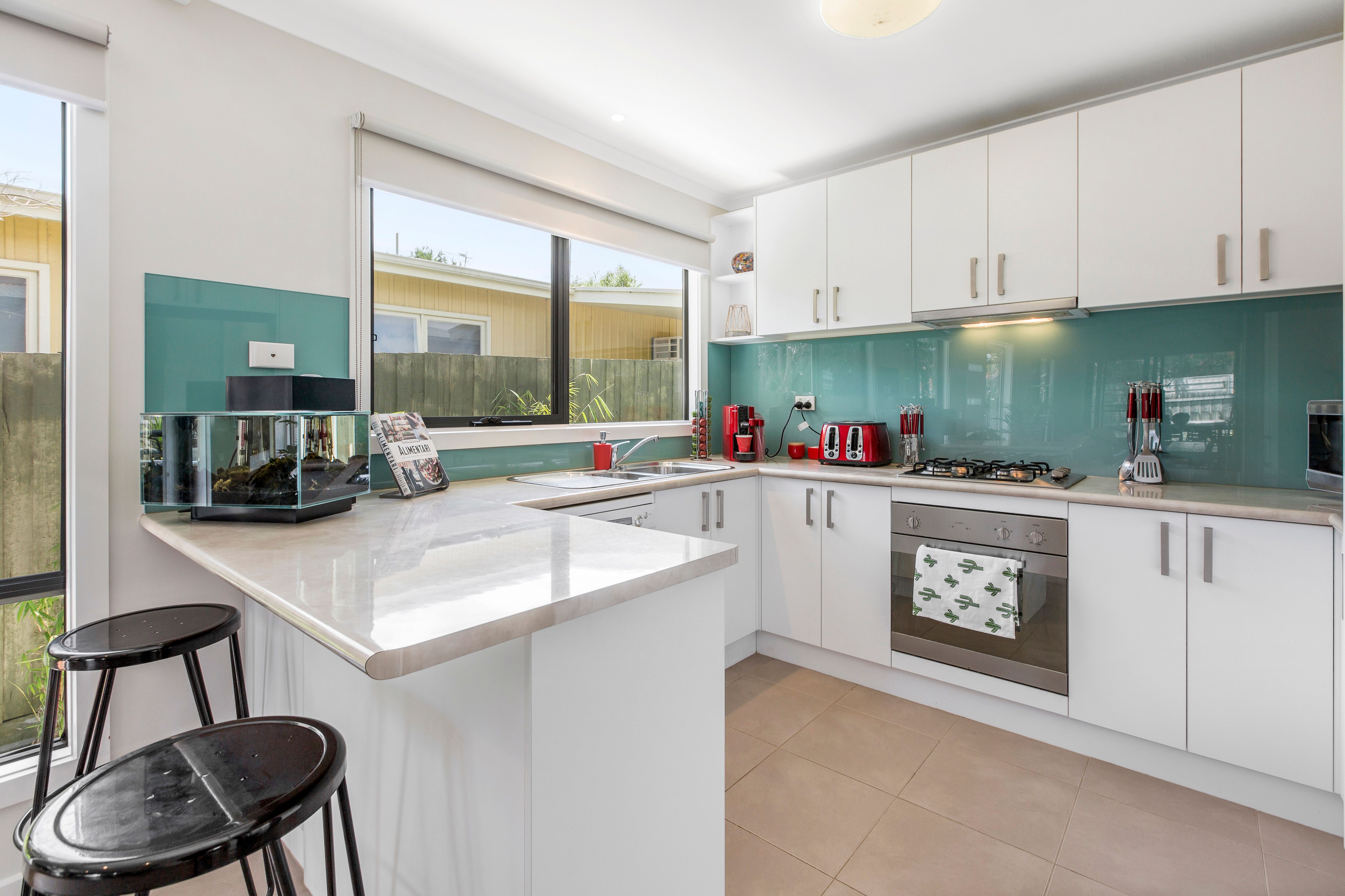 26 Sixth Avenue, Rosebud, VIC 3939