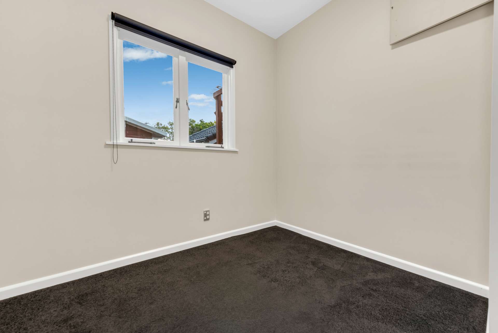 1/16 Kerswill Place photo 13