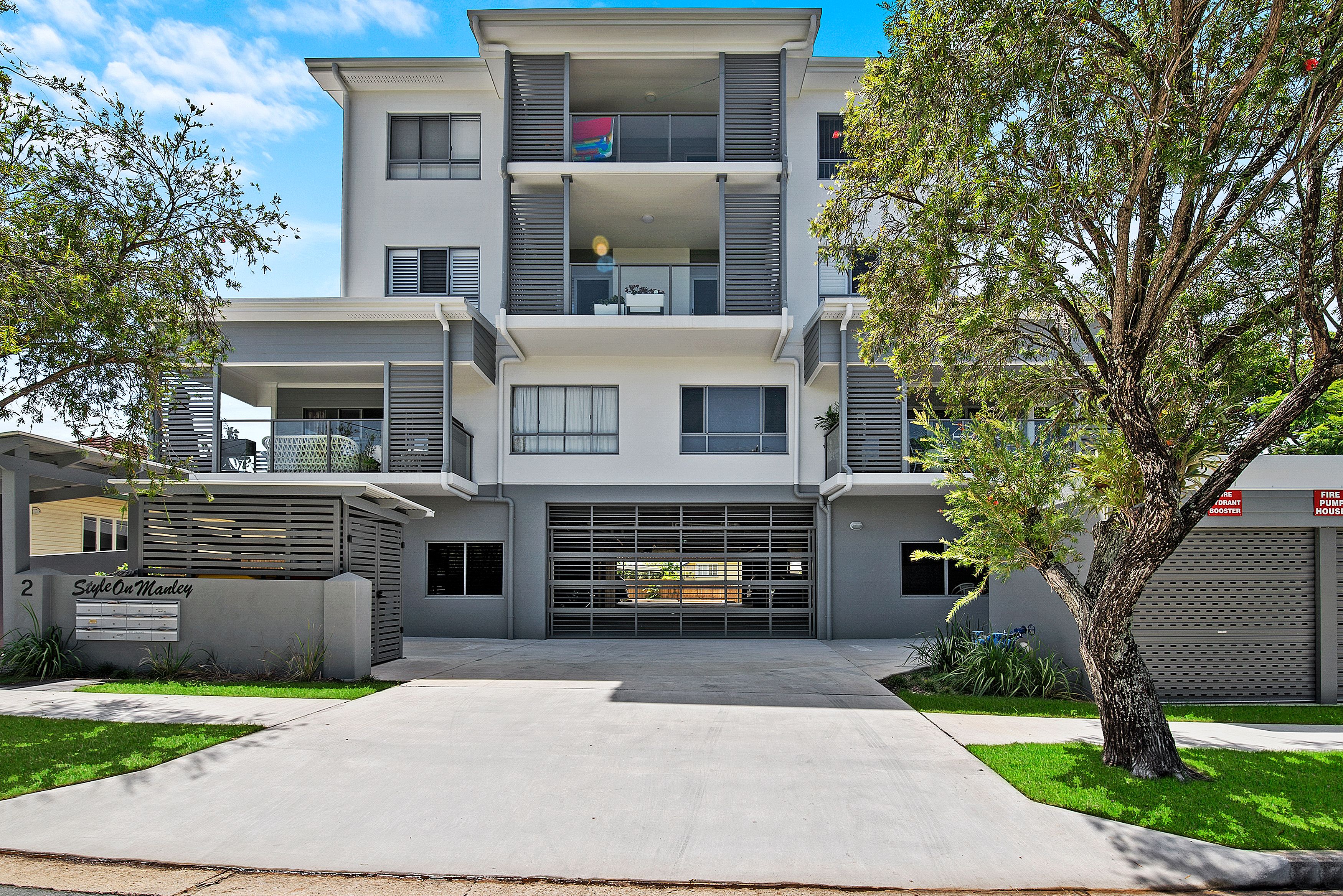 2 Manley Street, Redcliffe QLD 4020