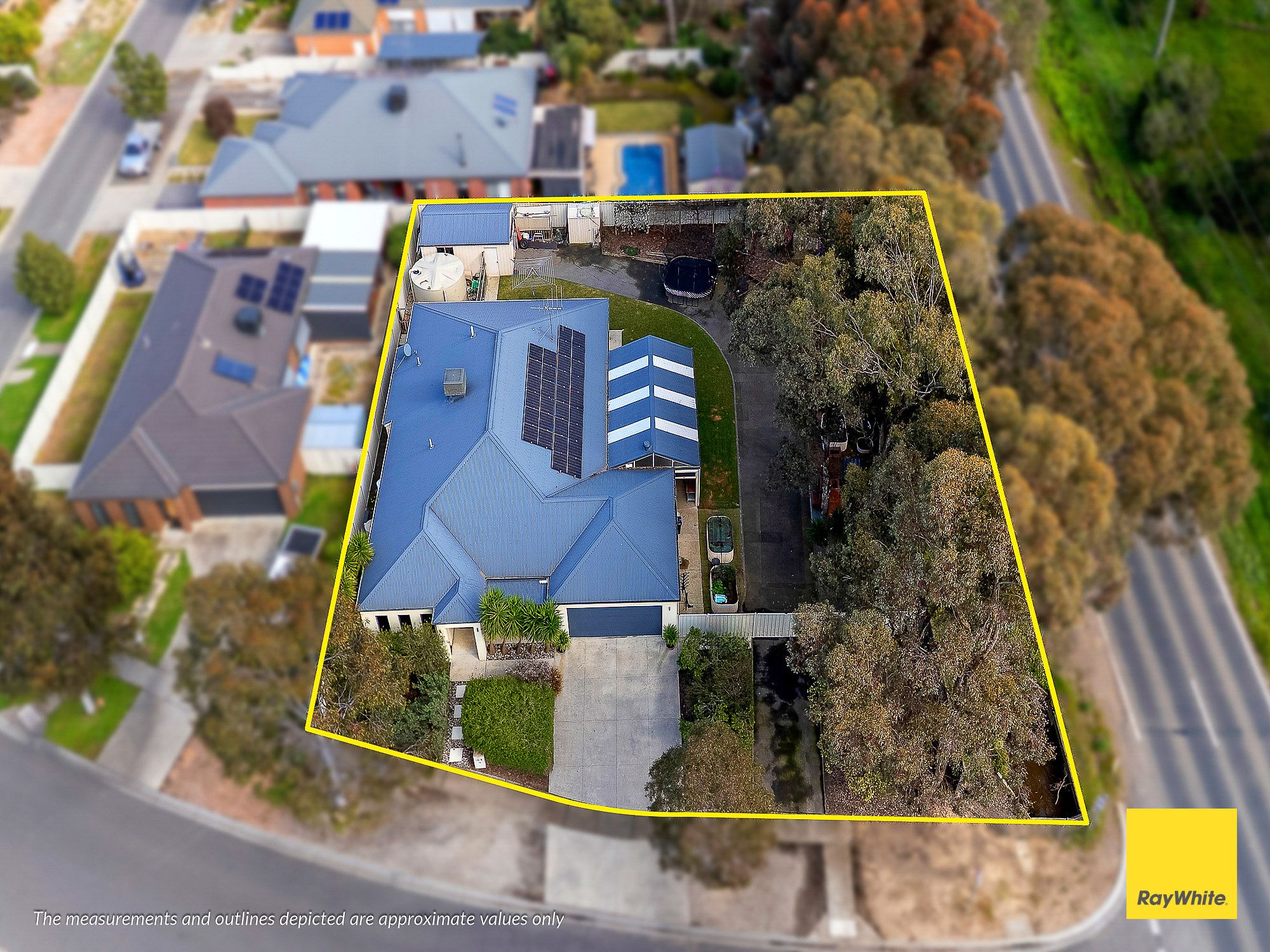 26 Lorikeet Avenue — photo from Ray White Bendigo