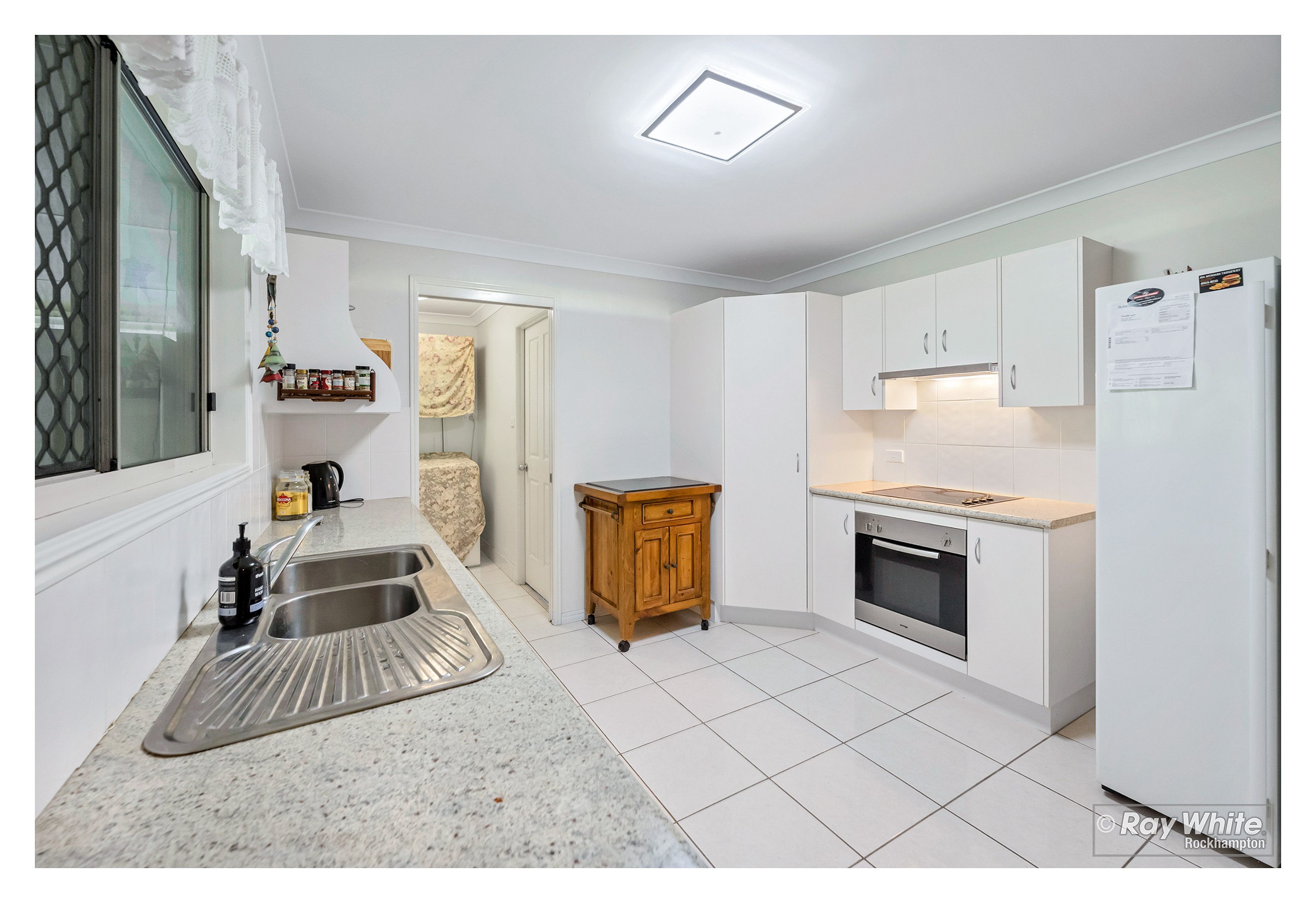 29 Primrose Avenue, Norman Gardens, QLD 4701