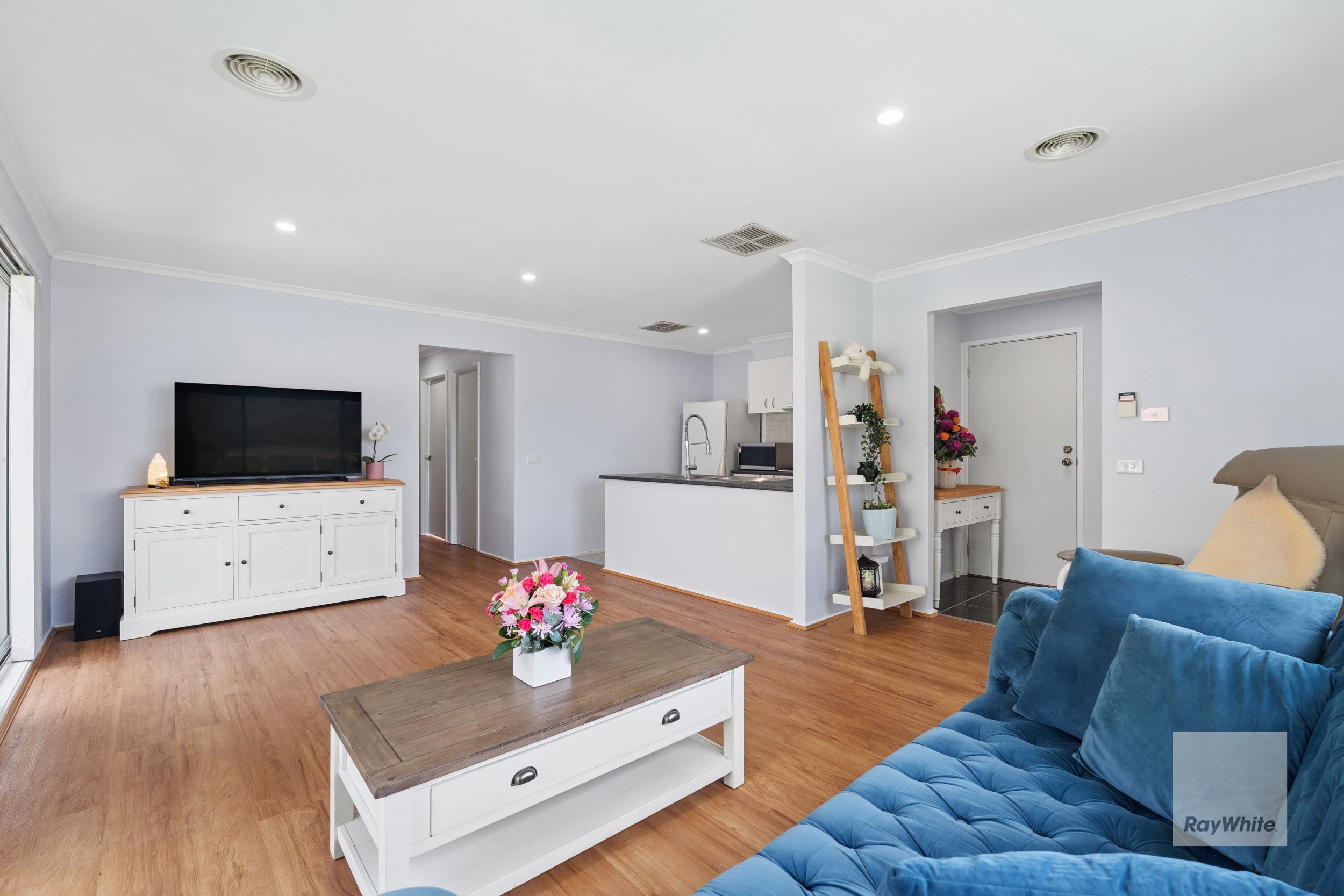 15 Paddington Grove — photo 4 of 17