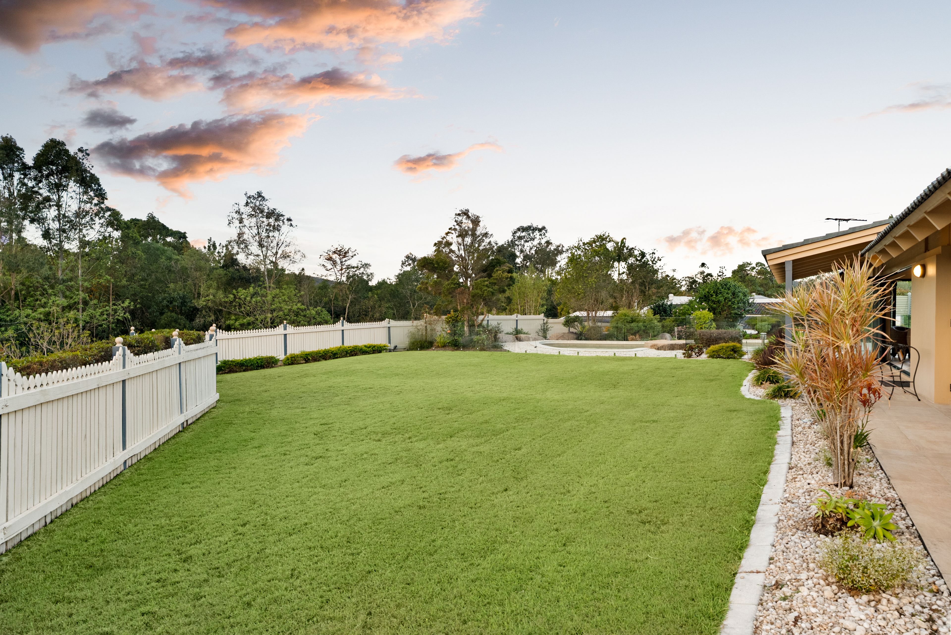 6 Billeroy Court — photo 8 of 24