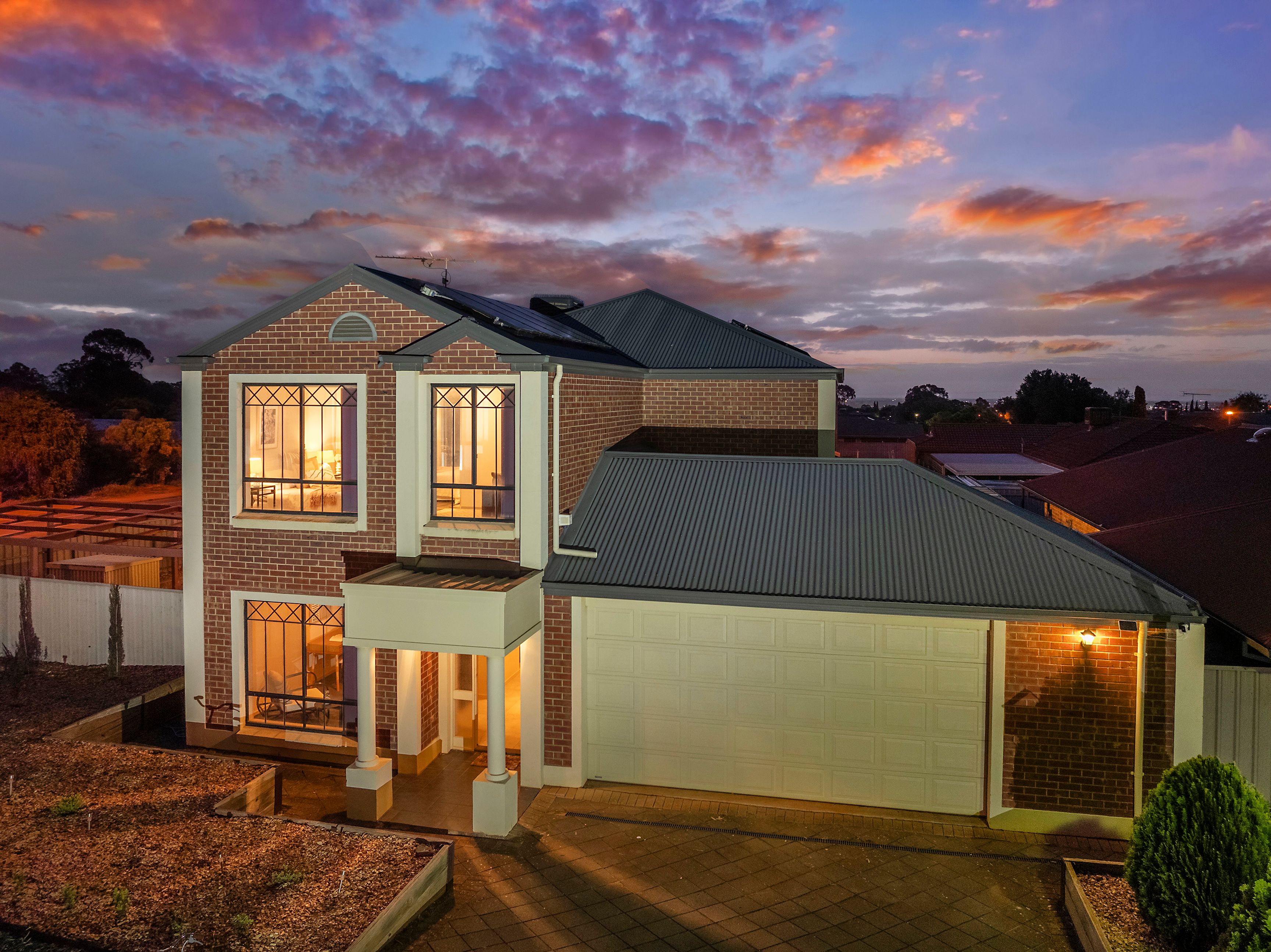 28 Quantock Crescent, Craigmore, SA 5114