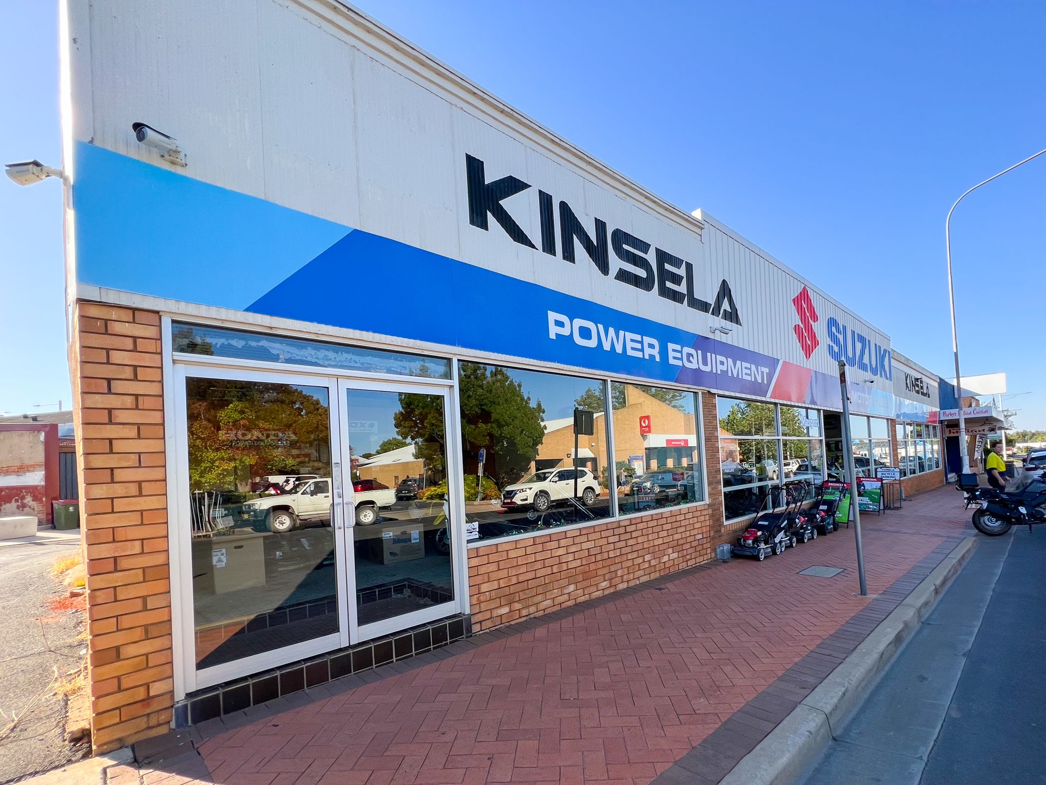 37-45 Welcome Street, Parkes, NSW 2870