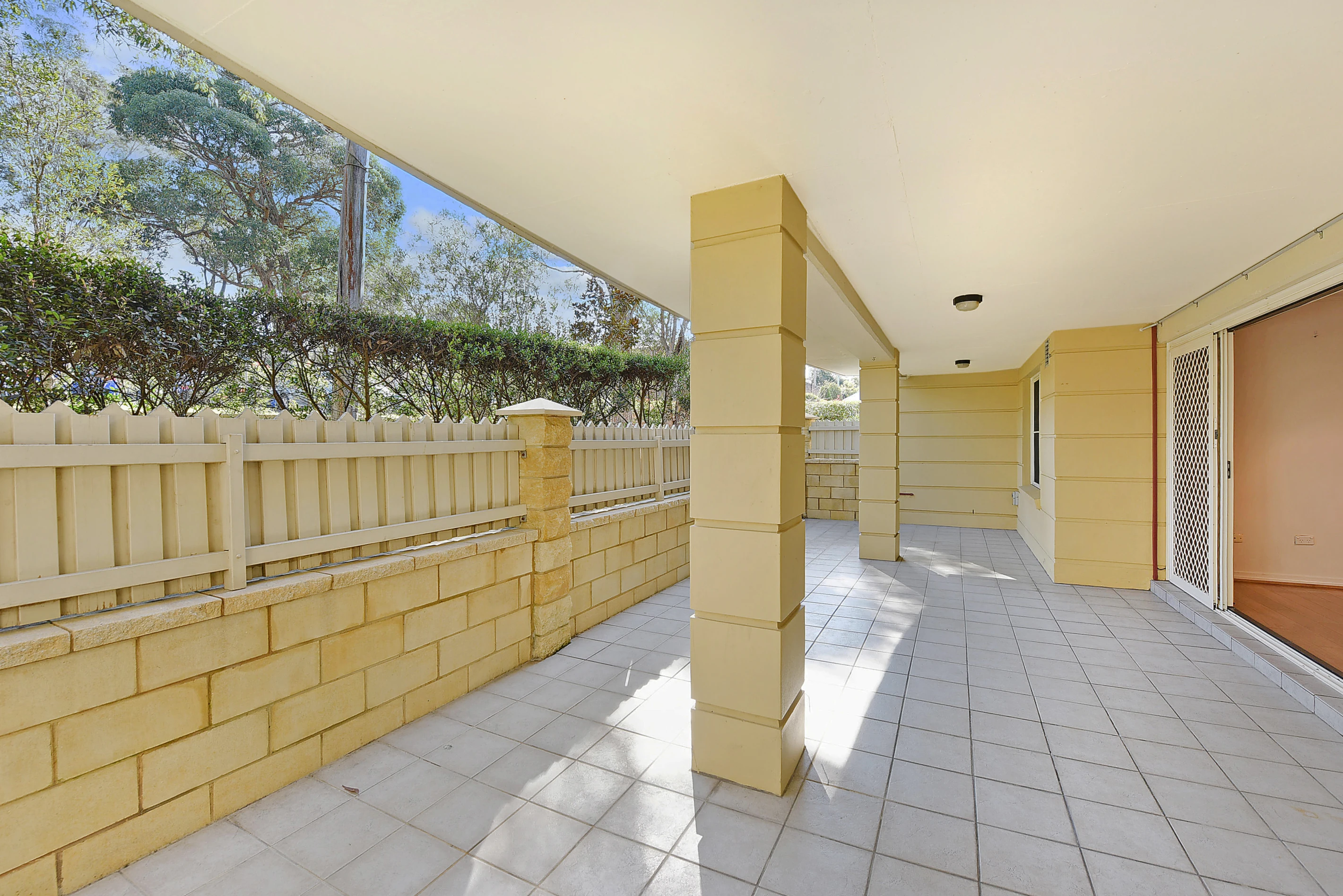 8/21 Water Street, Hornsby, NSW 2077
