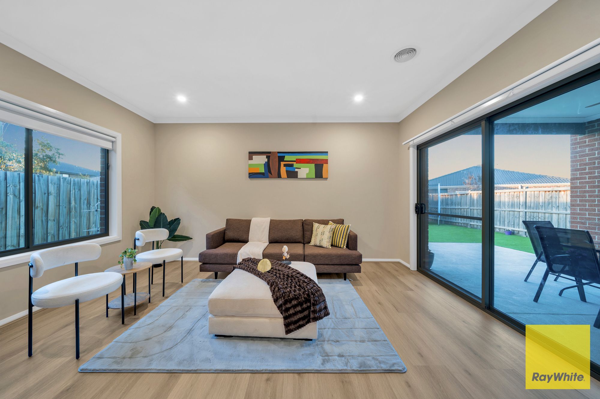 20 Clementine Boulevard — photo 13 of 30