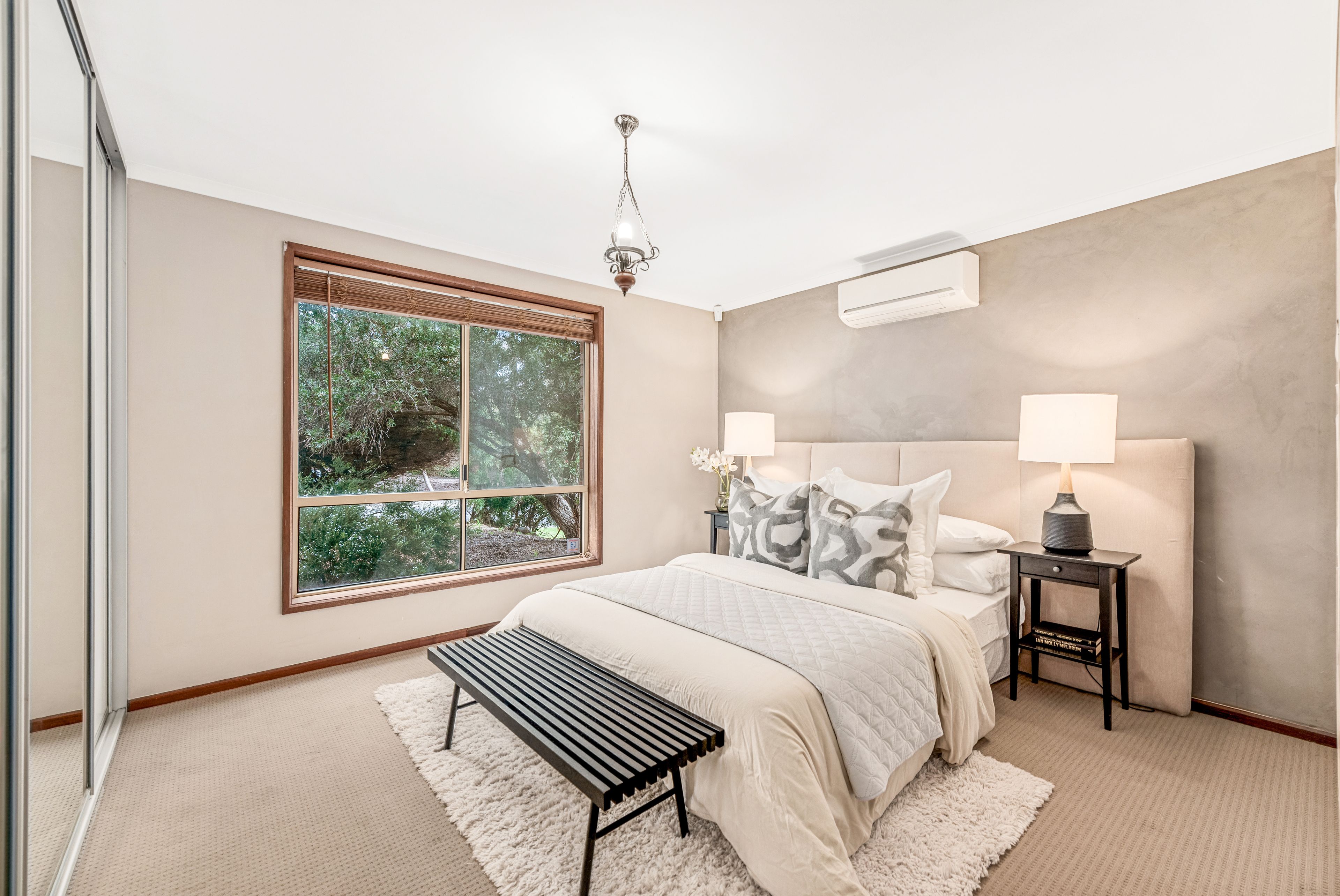 50 Sherebrooke Boulevard — photo 15 of 23