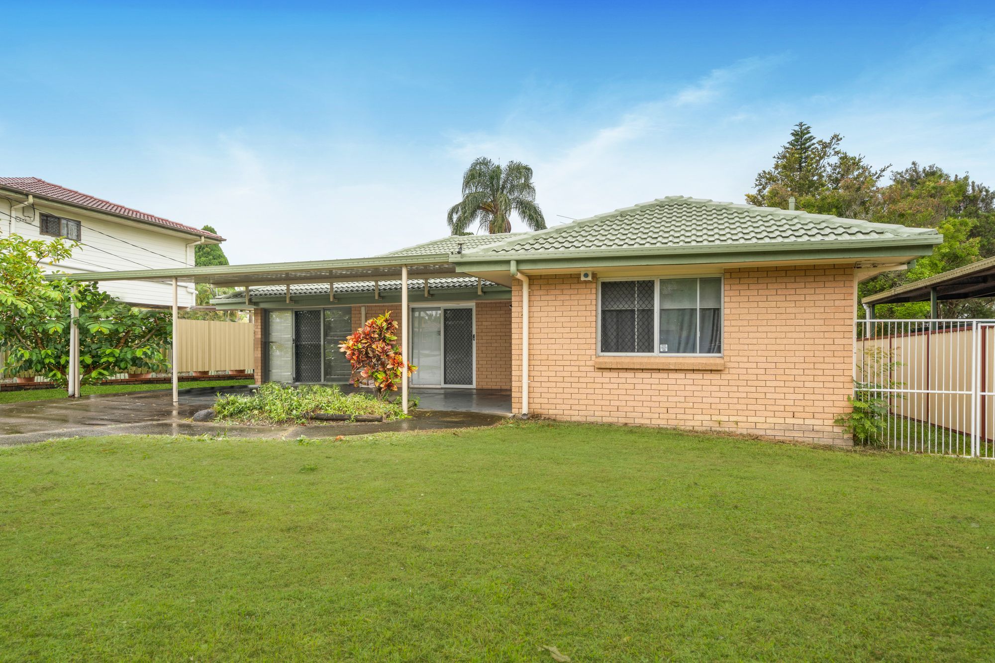 10 Binganah Street, Slacks Creek, QLD 4127 - Sold House - Ray White ...
