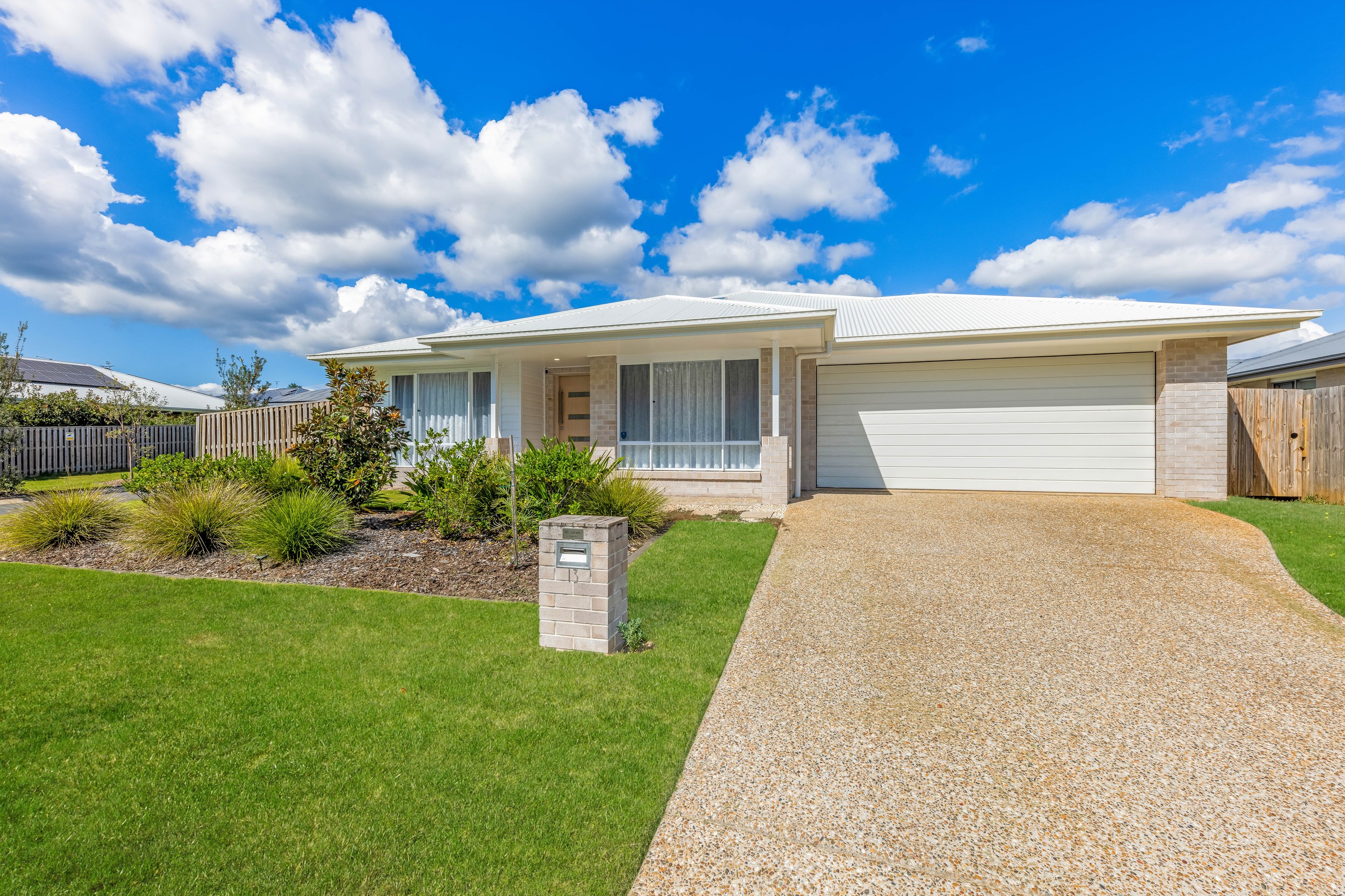13 Ngungun Crescent, Glass House Mountains, QLD 4518