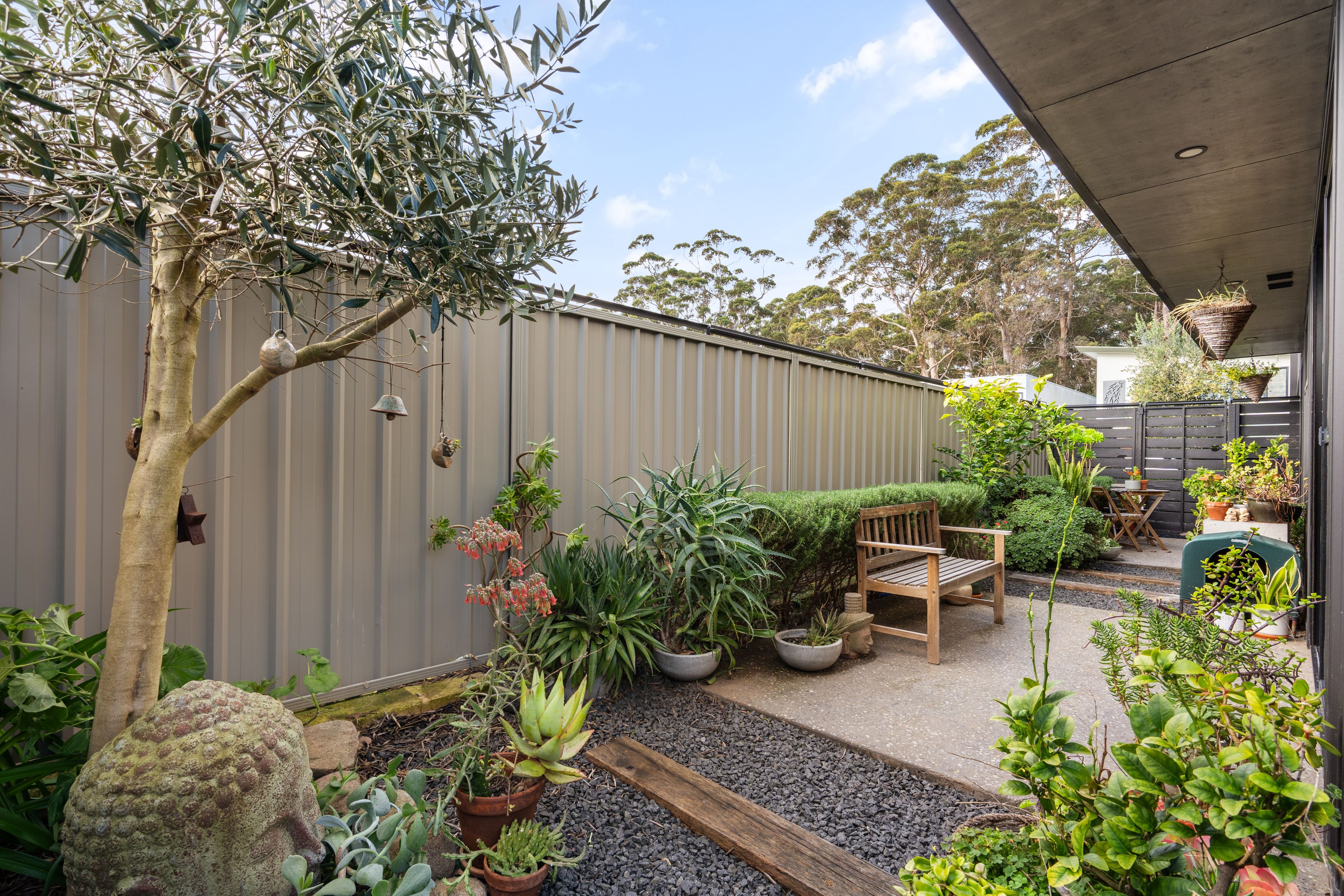 28 Formosa Street — photo 17 of 20