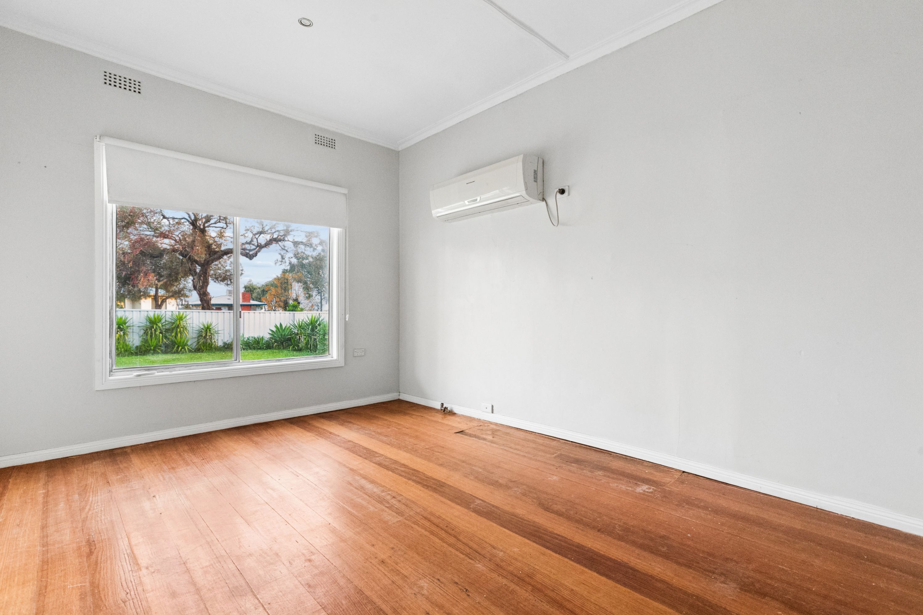 6 Loddon Avenue — photo 4 of 13