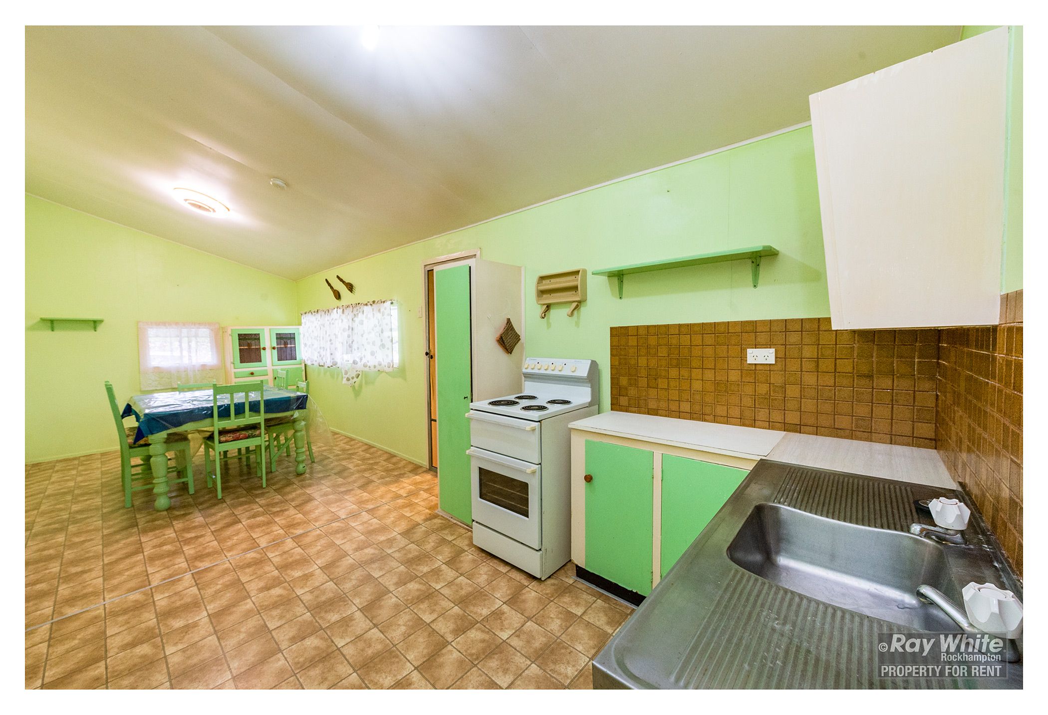 6 Hewitt Street, Emu Park, QLD 4710