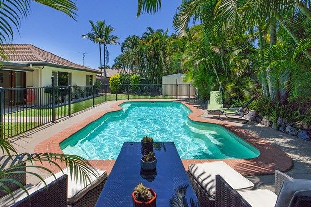 10 Parklea Esplanade, Mountain Creek, QLD 4557