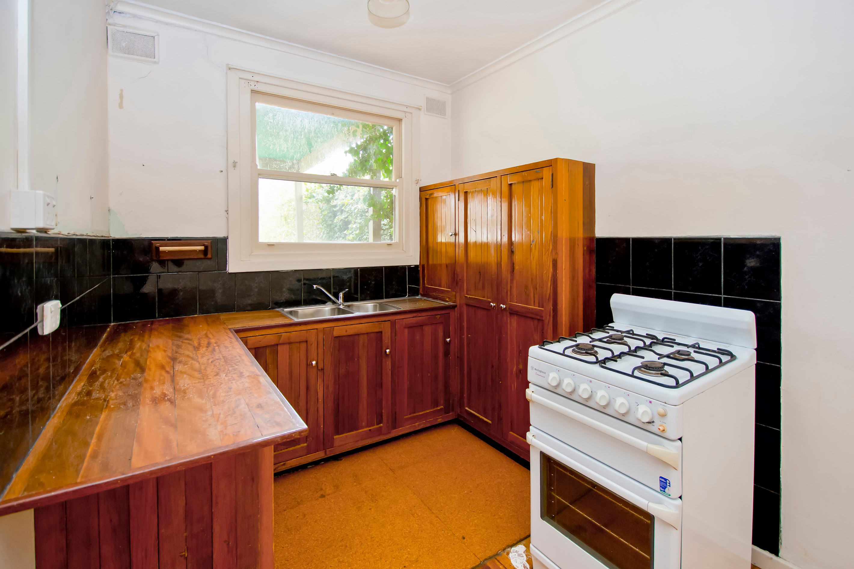 6 Redcliffe Street, Davoren Park, SA 5113