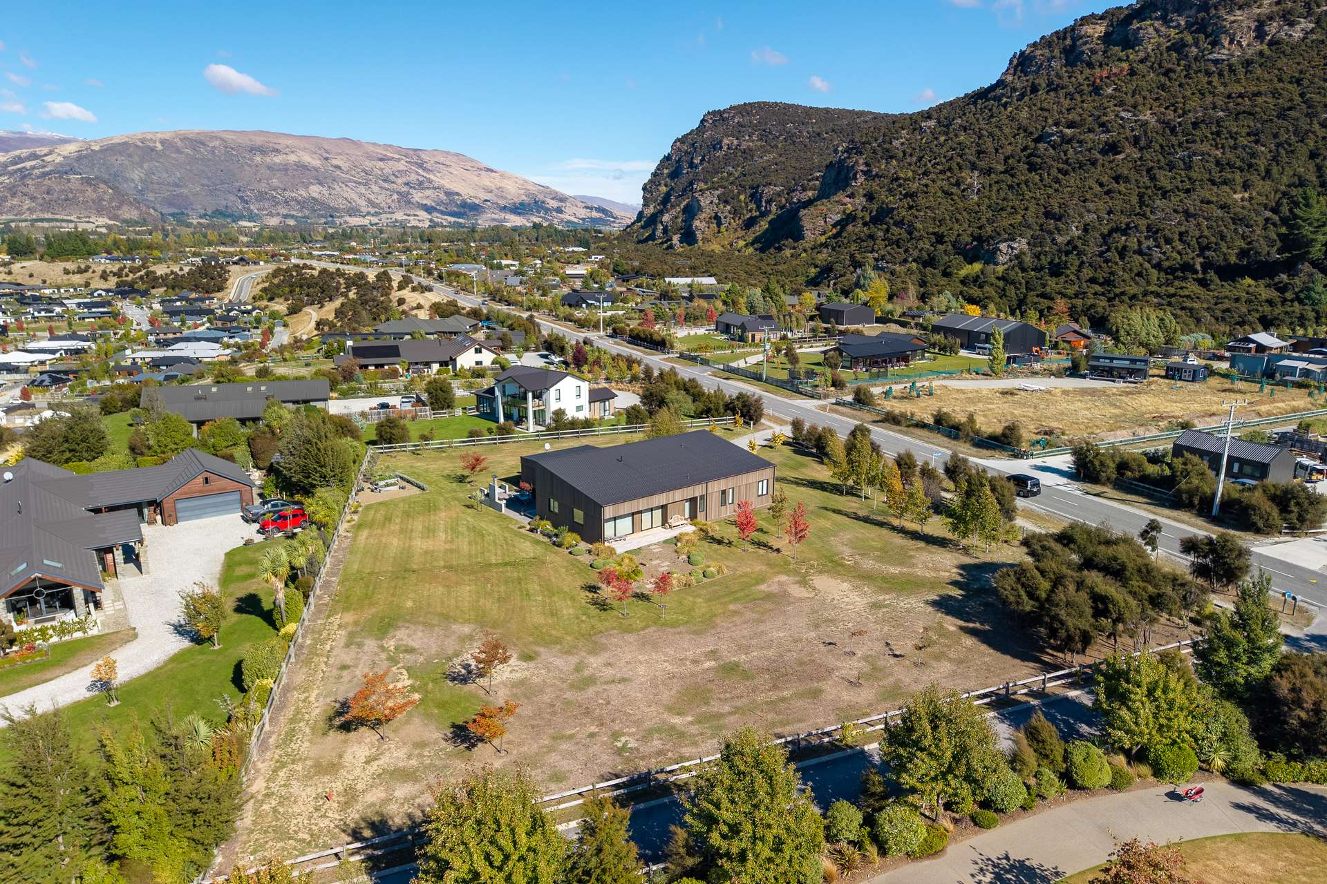 960A Aubrey Road photo 5