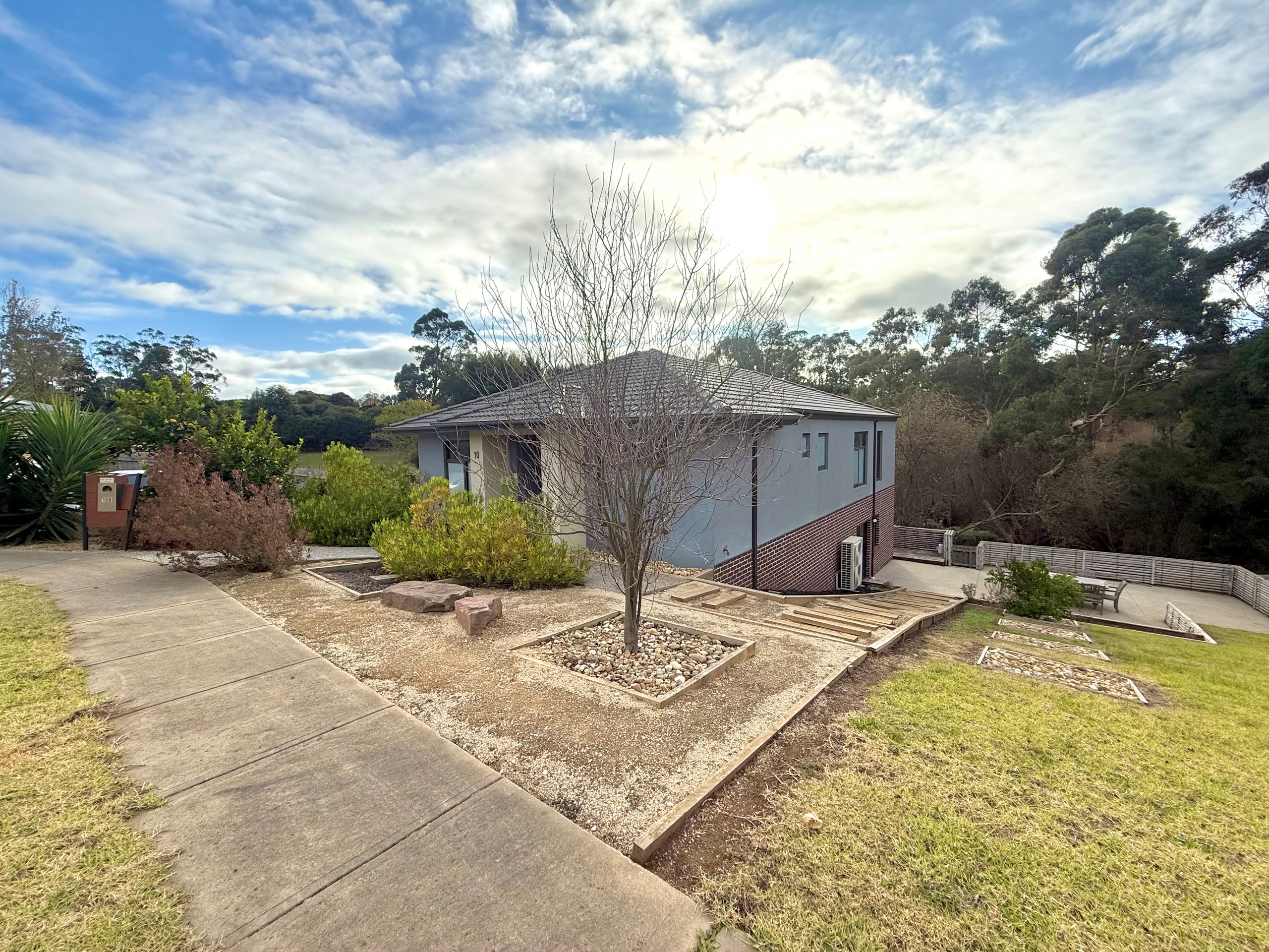 10 Mathew Court, Drouin, VIC 3818