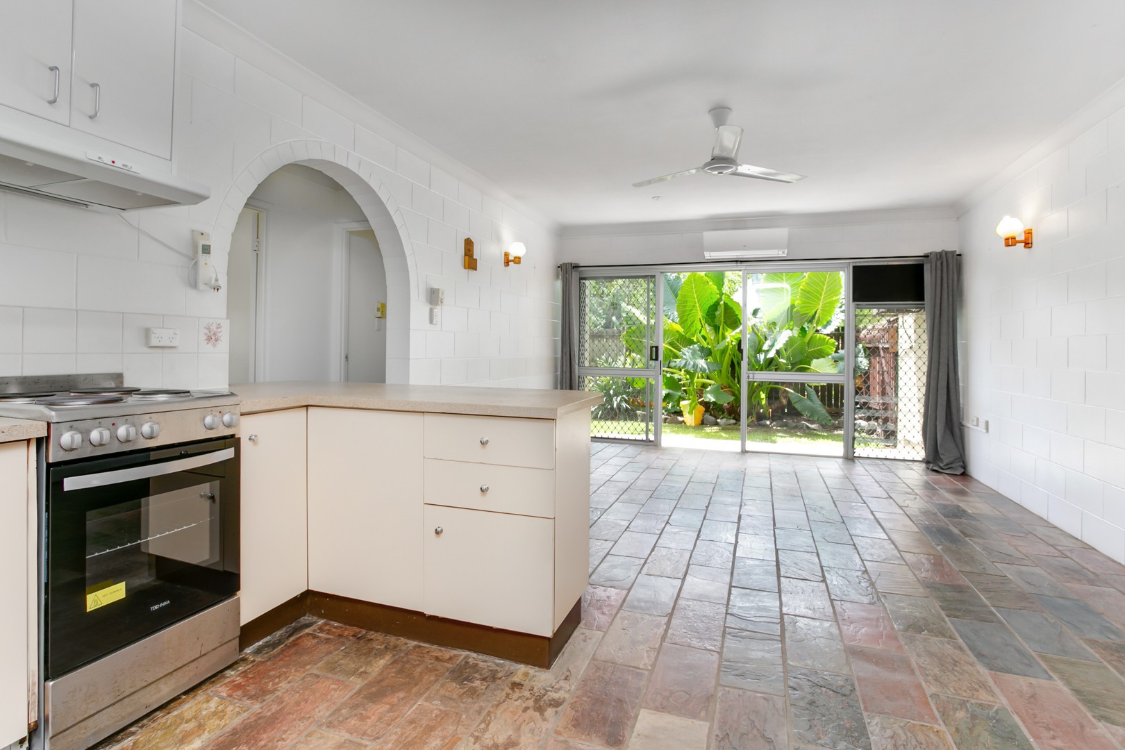 3/5 Maytown Close, Manoora, QLD 4870